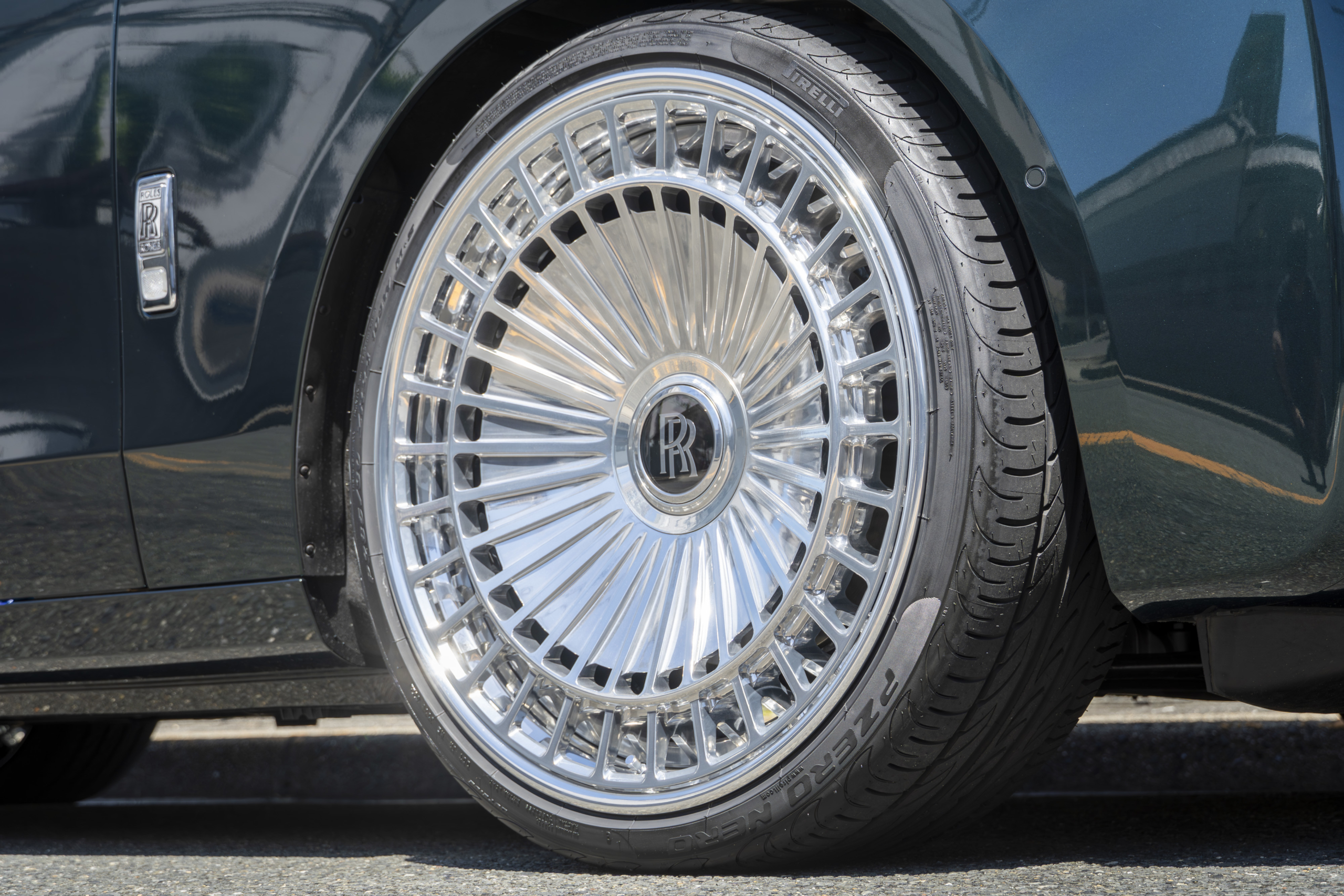 Rolls-Royce Ghost Ⅲ×MV Forged ボンド大阪