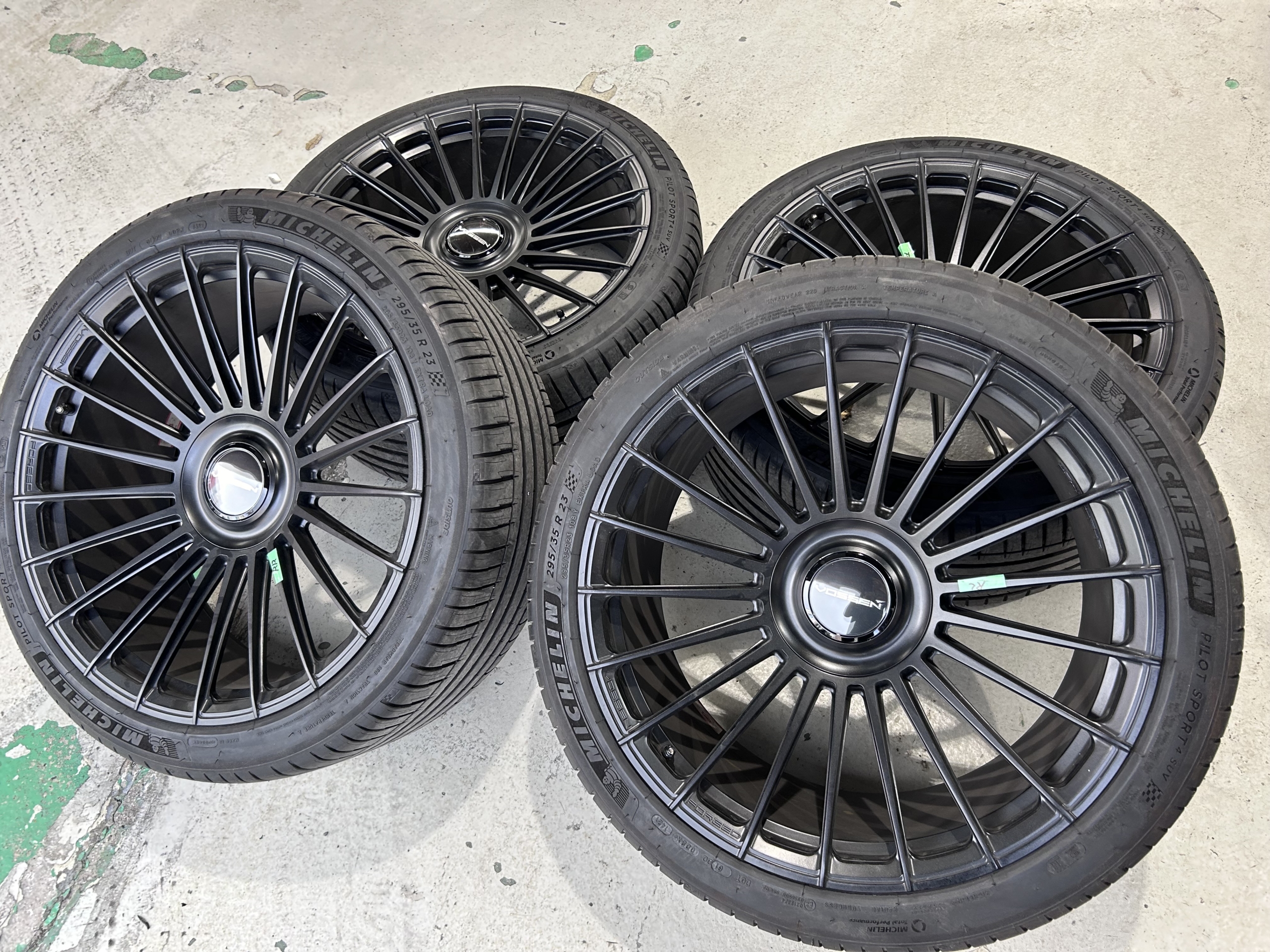 W463A W465 23インチ VOSSEN