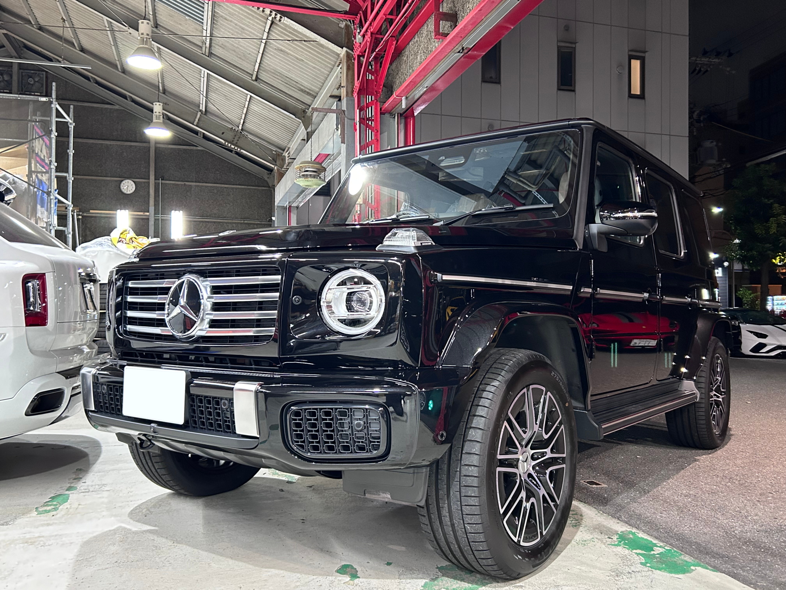 W465 G450d ブラックアウト　電動サイドステップ　インナーブラックライト　カスタム