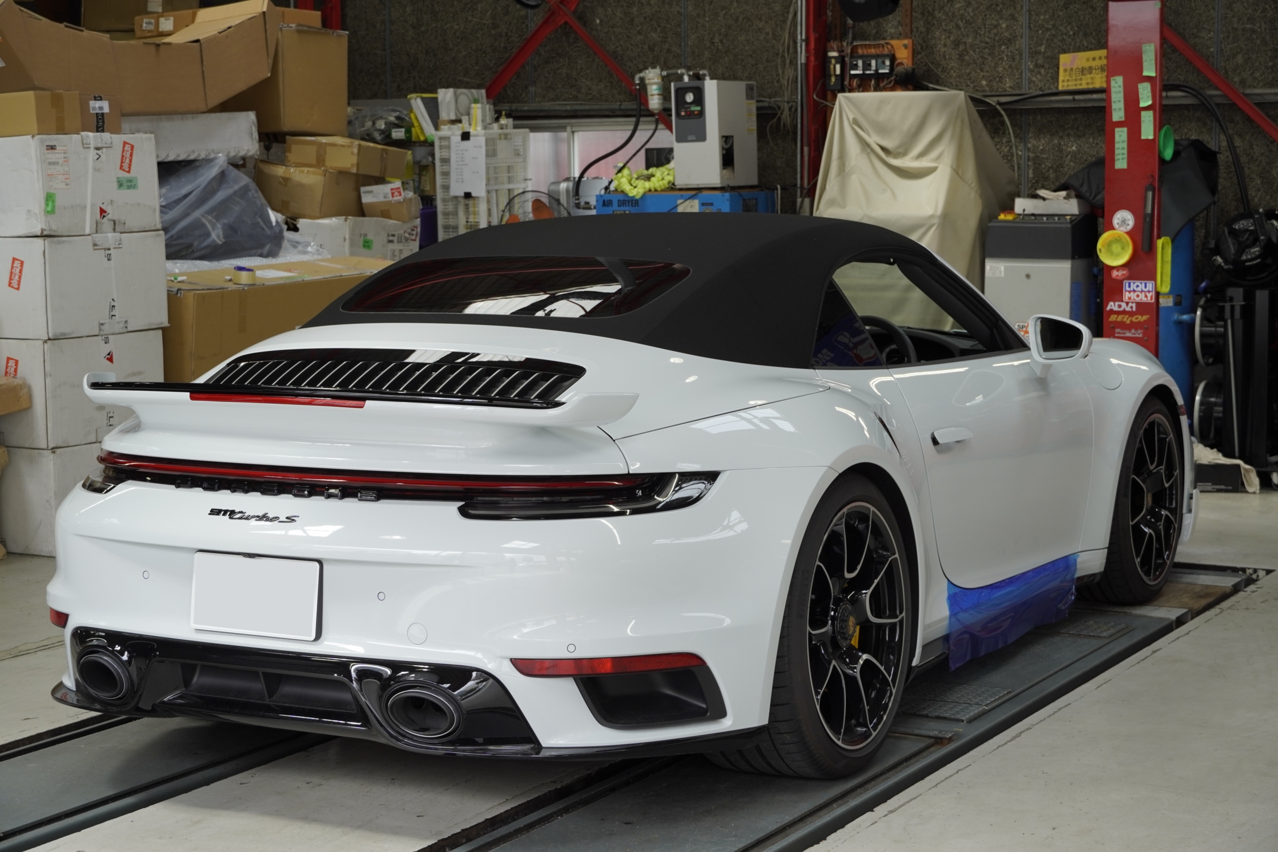Porsche 911 992 TurboS×TECHART Aero Kit