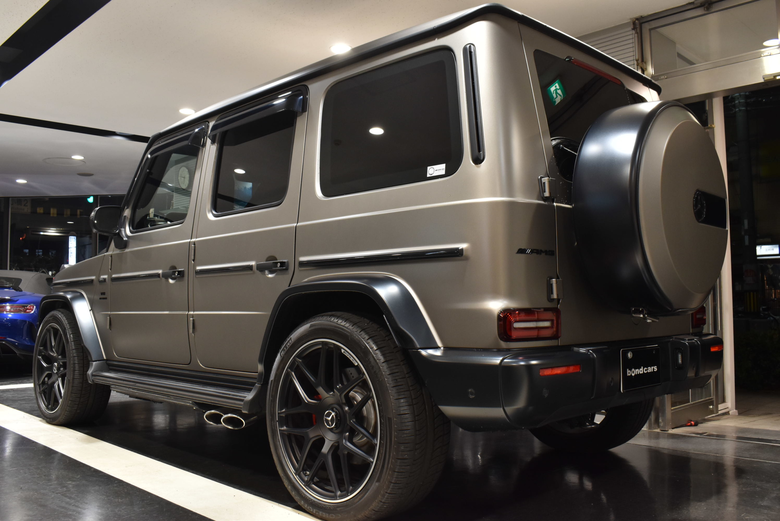 メルセデスAMG G63 20thアニバーサリー ED(300台限定) BRABUSフロントリップ 電動サイドステップ イージークローズユニット デジタルインナーミラー