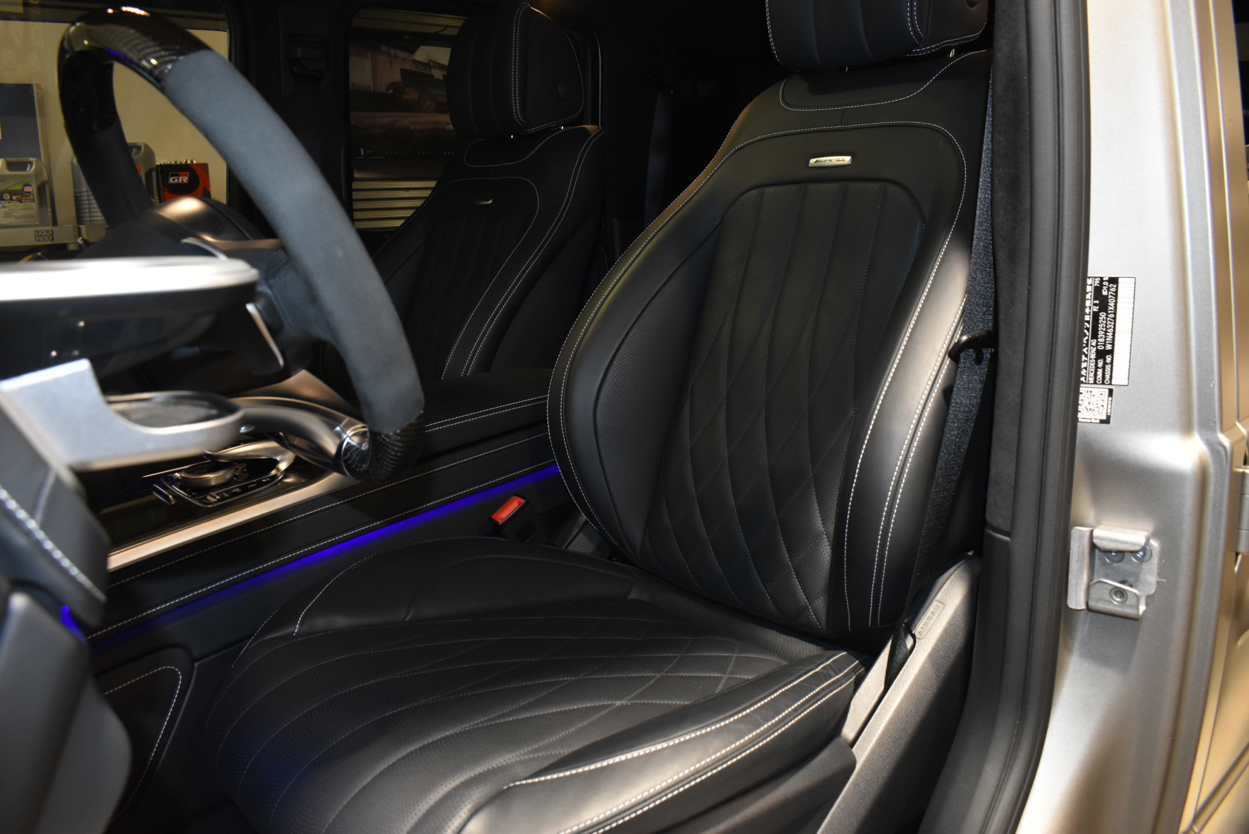 メルセデスAMG G63 20thアニバーサリー ED(300台限定) BRABUSフロントリップ 電動サイドステップ イージークローズユニット デジタルインナーミラー