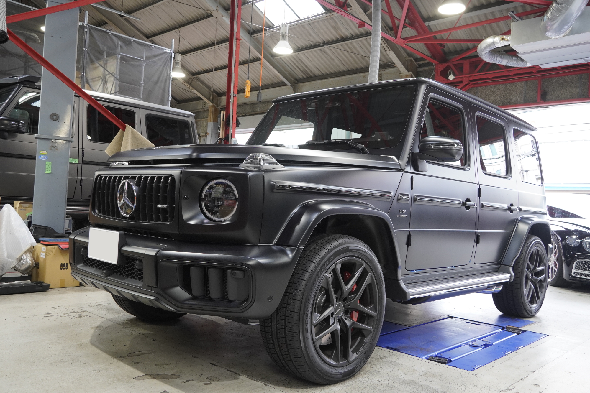 W465 AMG G63 ローダウン ブラックアウト 電動サイドステップ カスタム
