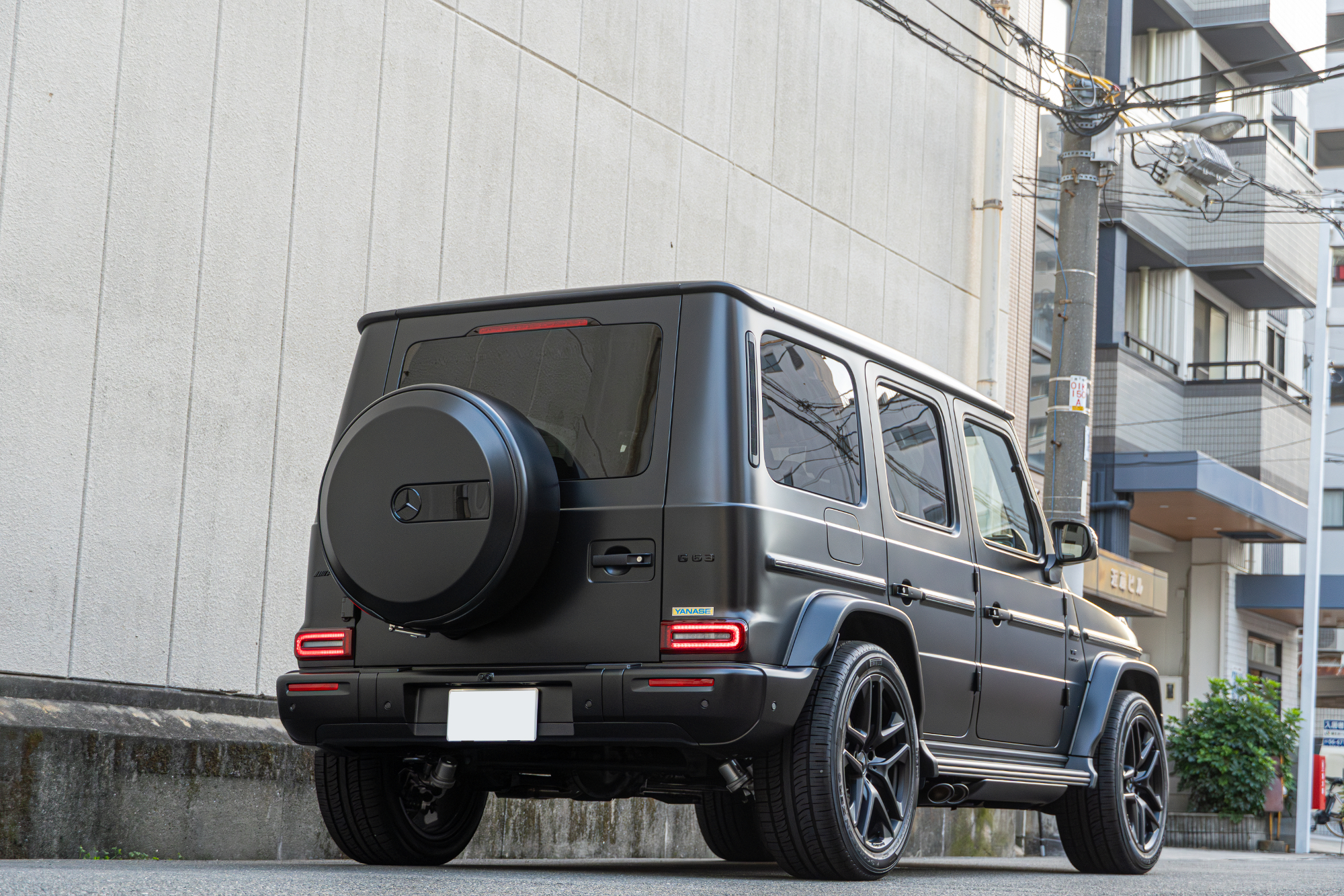 W465 AMG G63 ローダウン ブラックアウト 電動サイドステップ カスタム
