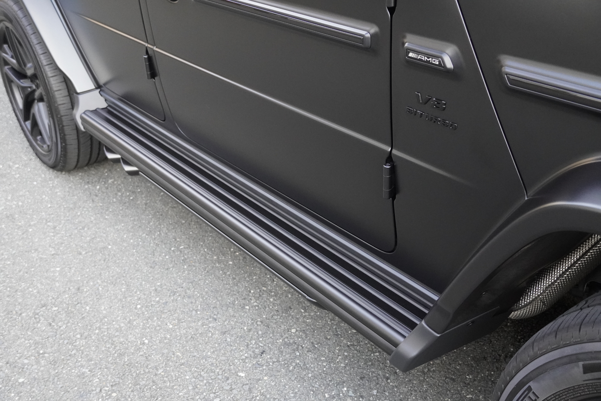 W465 AMG G63 ローダウン ブラックアウト 電動サイドステップ カスタム