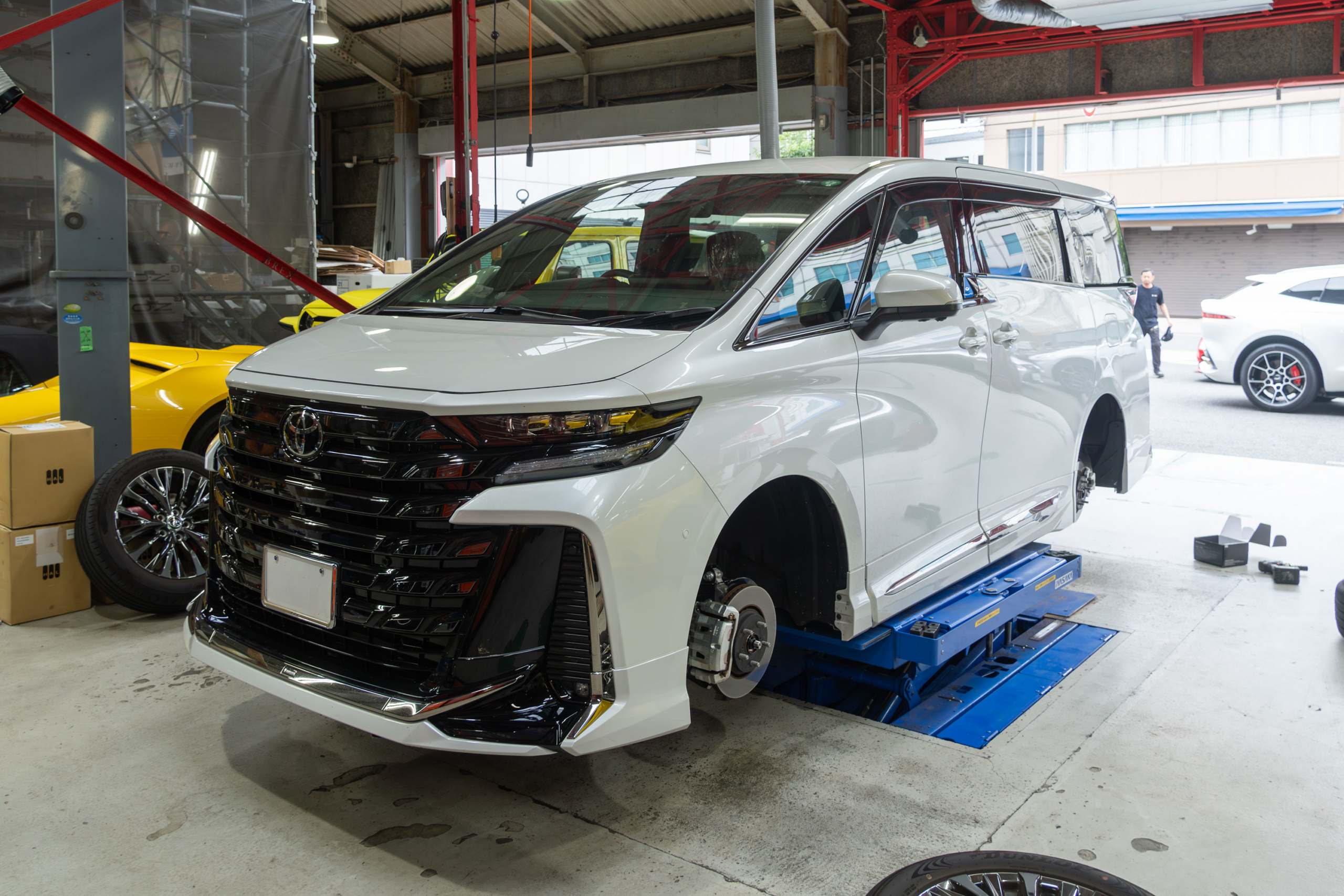 40VELLFIRE AKforged