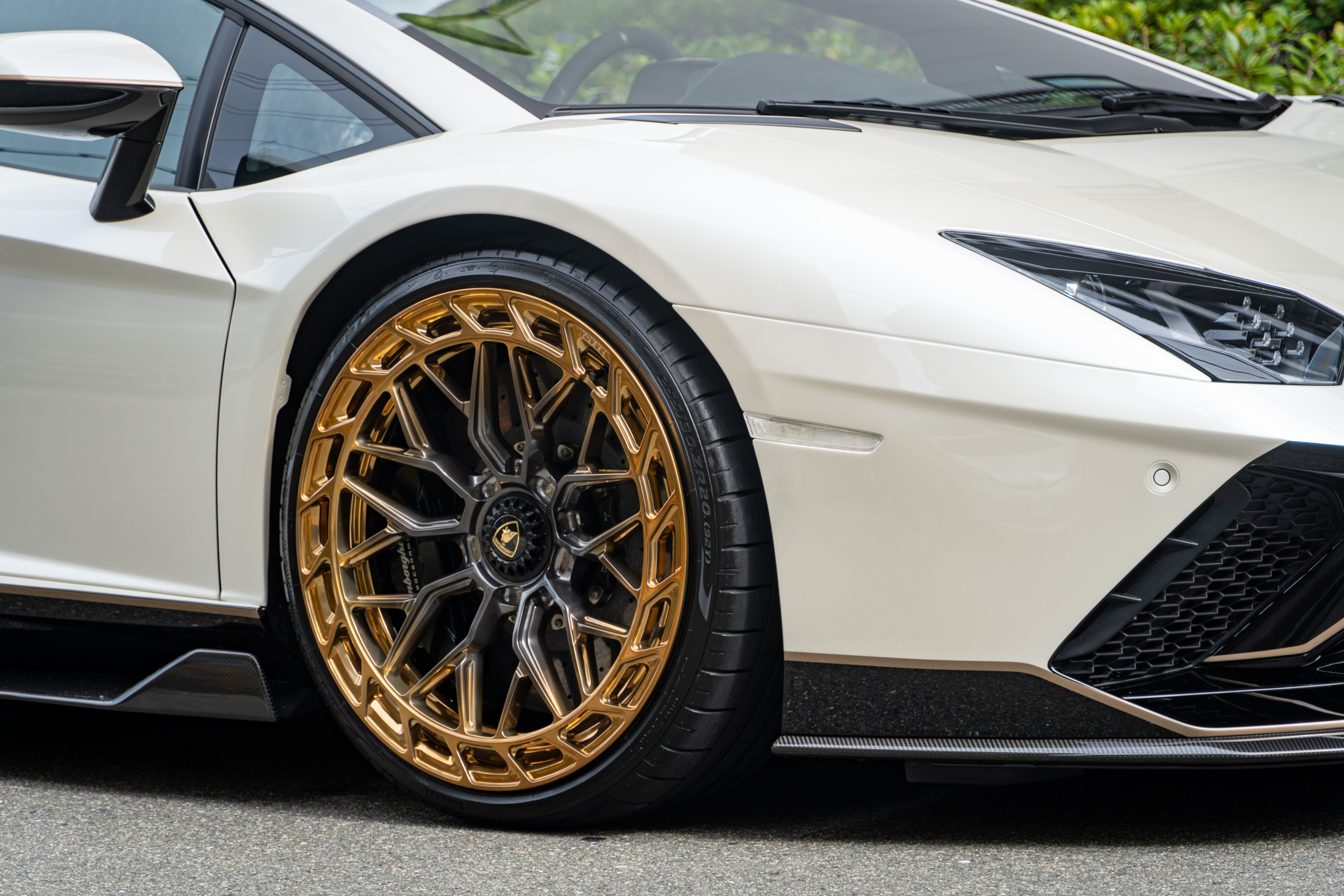 Lamborghini Aventador Ultimae BRADA Wheels　ボンド大阪