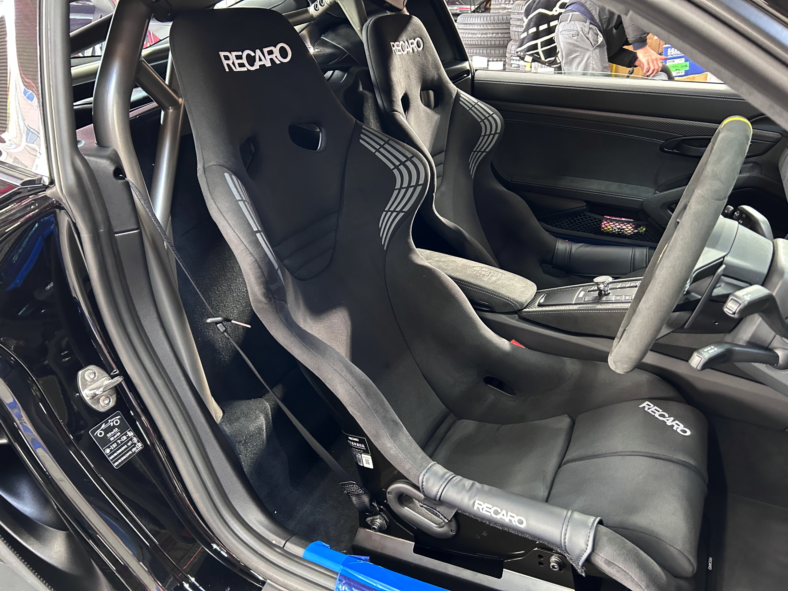 718　ケイマン　GT4RS　レカロ　マフラー　バルブ　カスタム