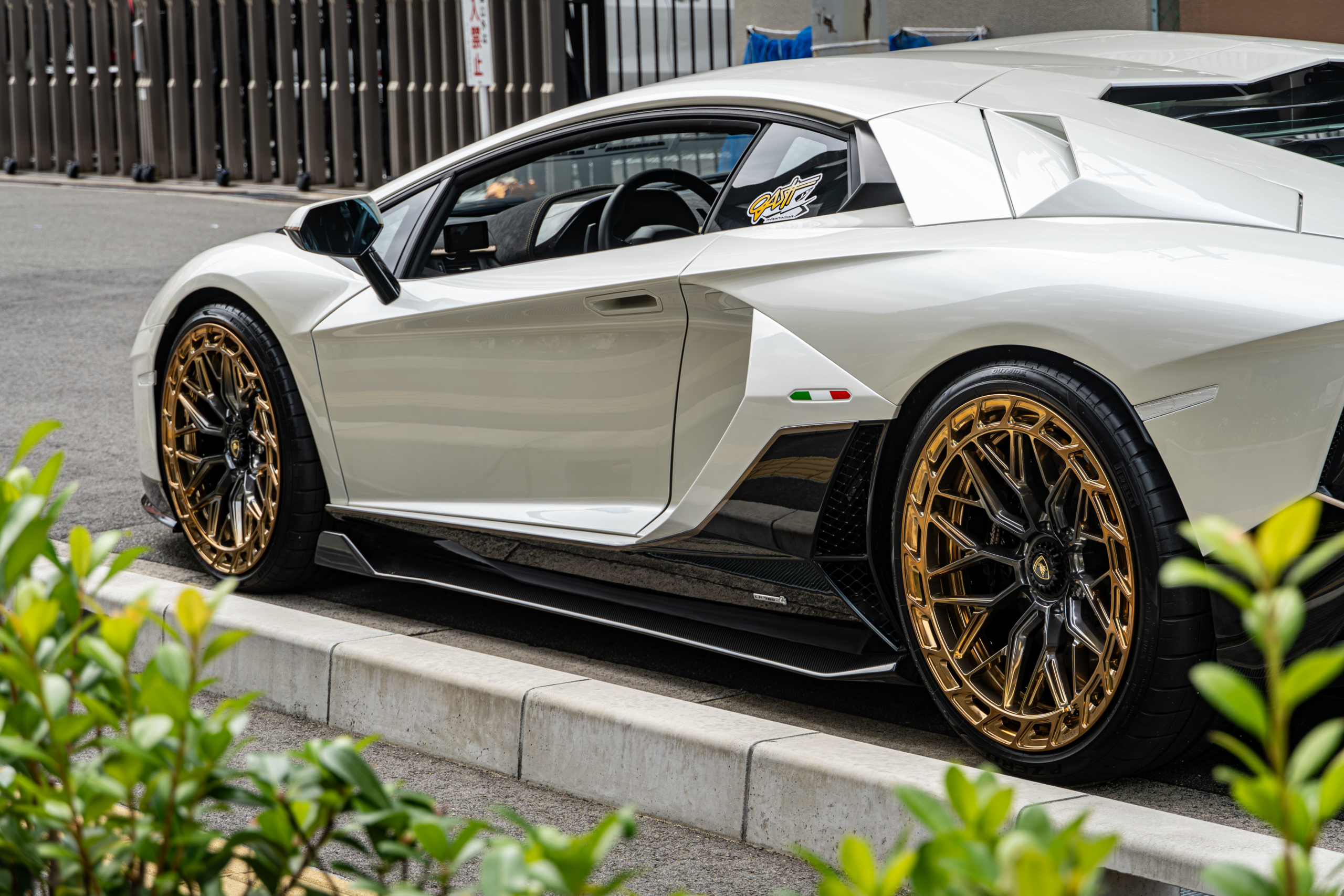 Lamborghini Aventador Ultimae BRADA Wheels　ボンド大阪