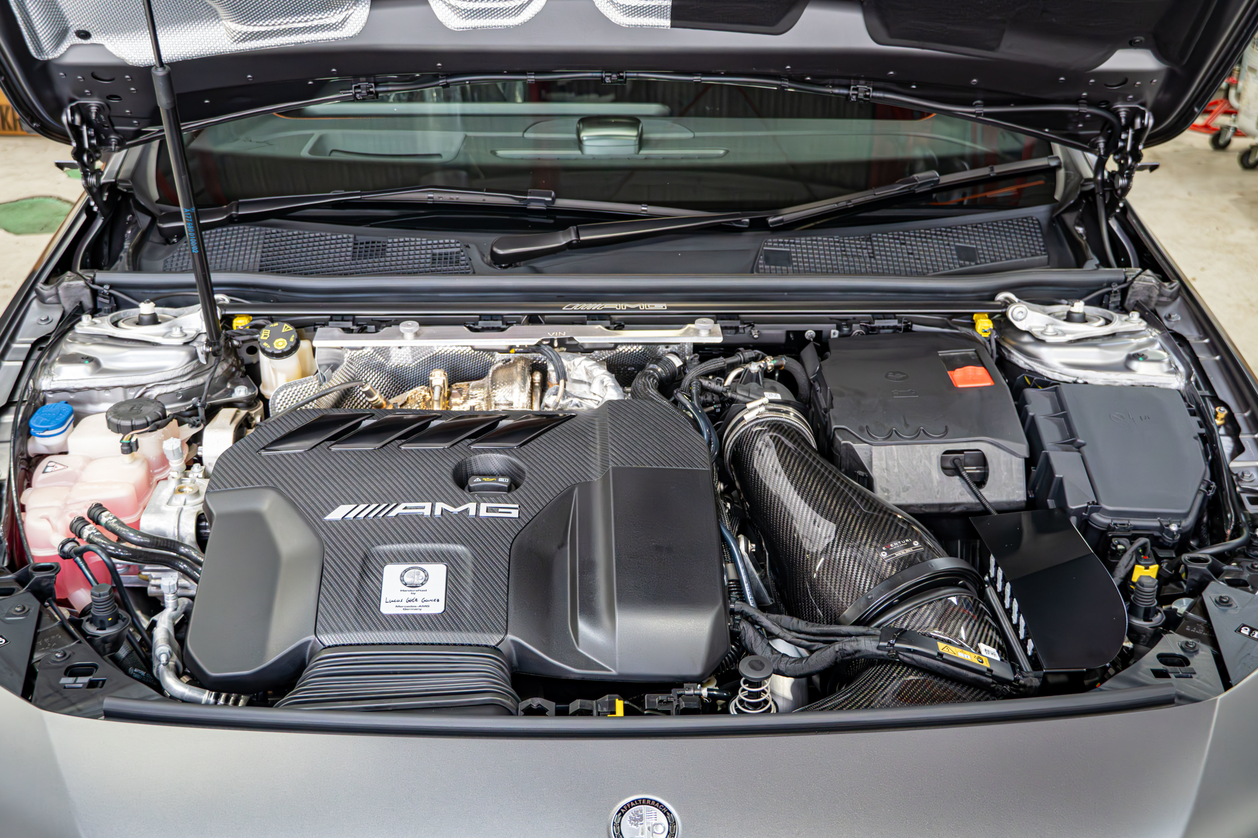 W177 A45S AMG×Akrapovic・EVENTURI　ボンド大阪