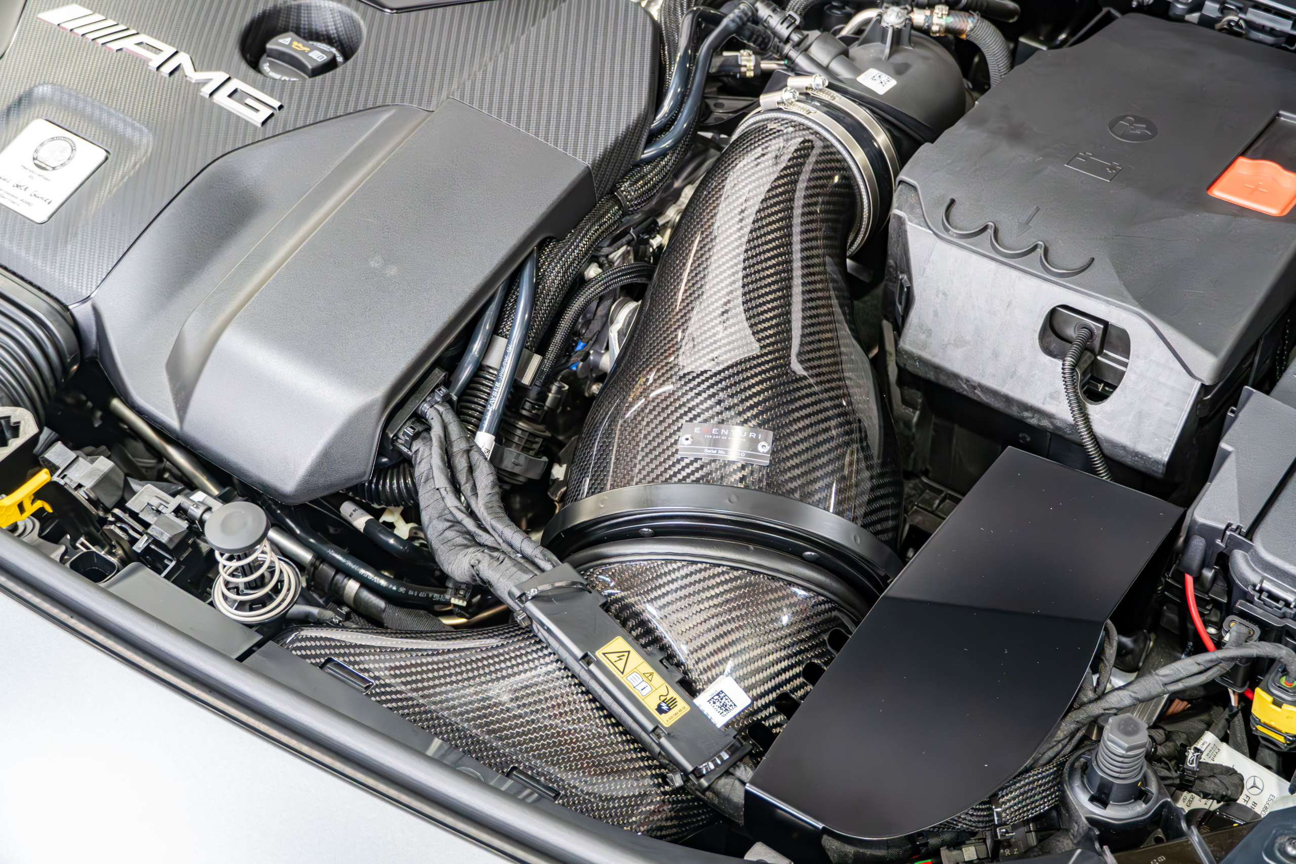 W177 A45S AMG×Akrapovic・EVENTURI　ボンド大阪