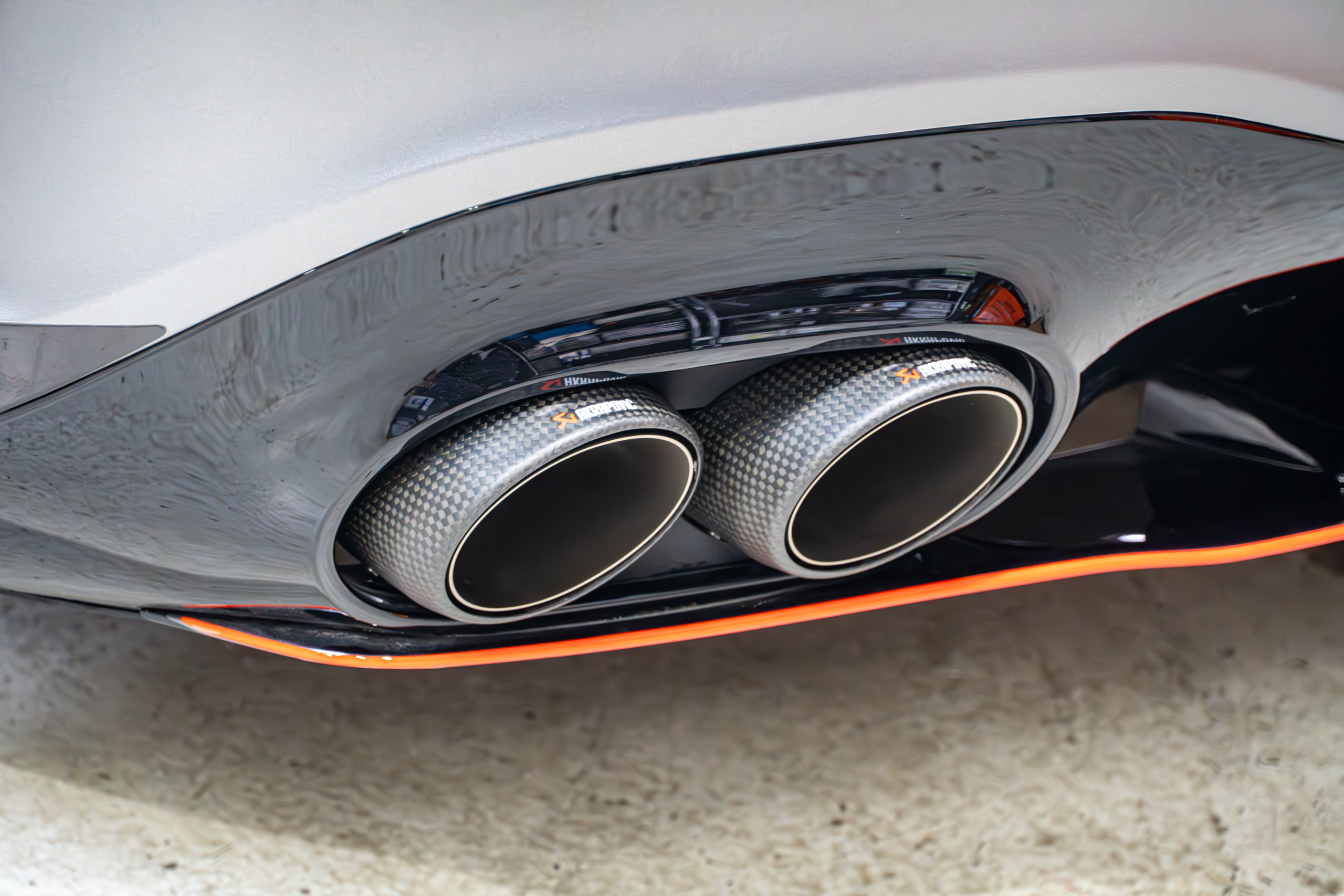 W177 A45S AMG×Akrapovic・EVENTURI　ボンド大阪