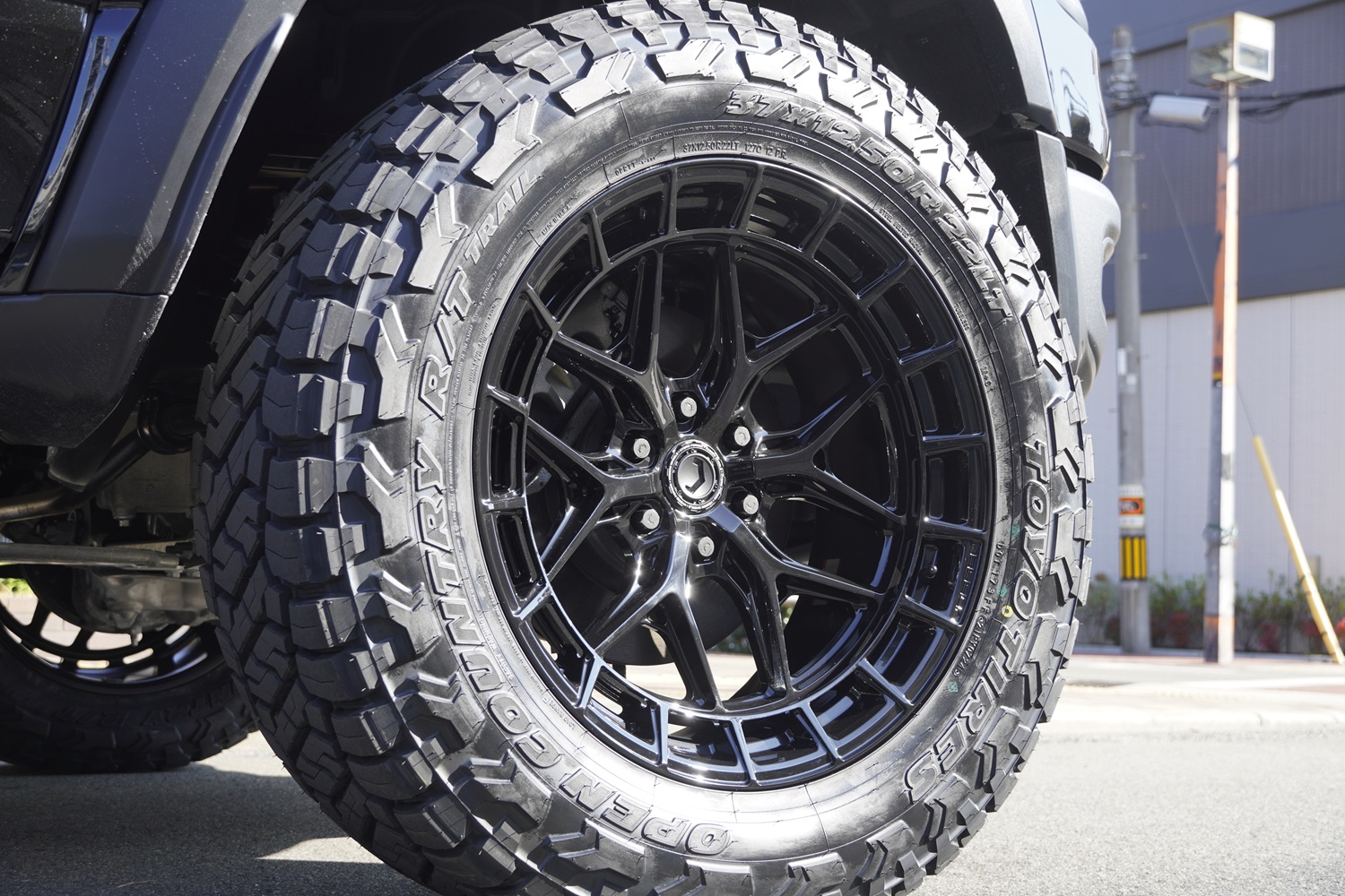 ダッジ　ラム　VOSSEN　ホイール交換　カスタム