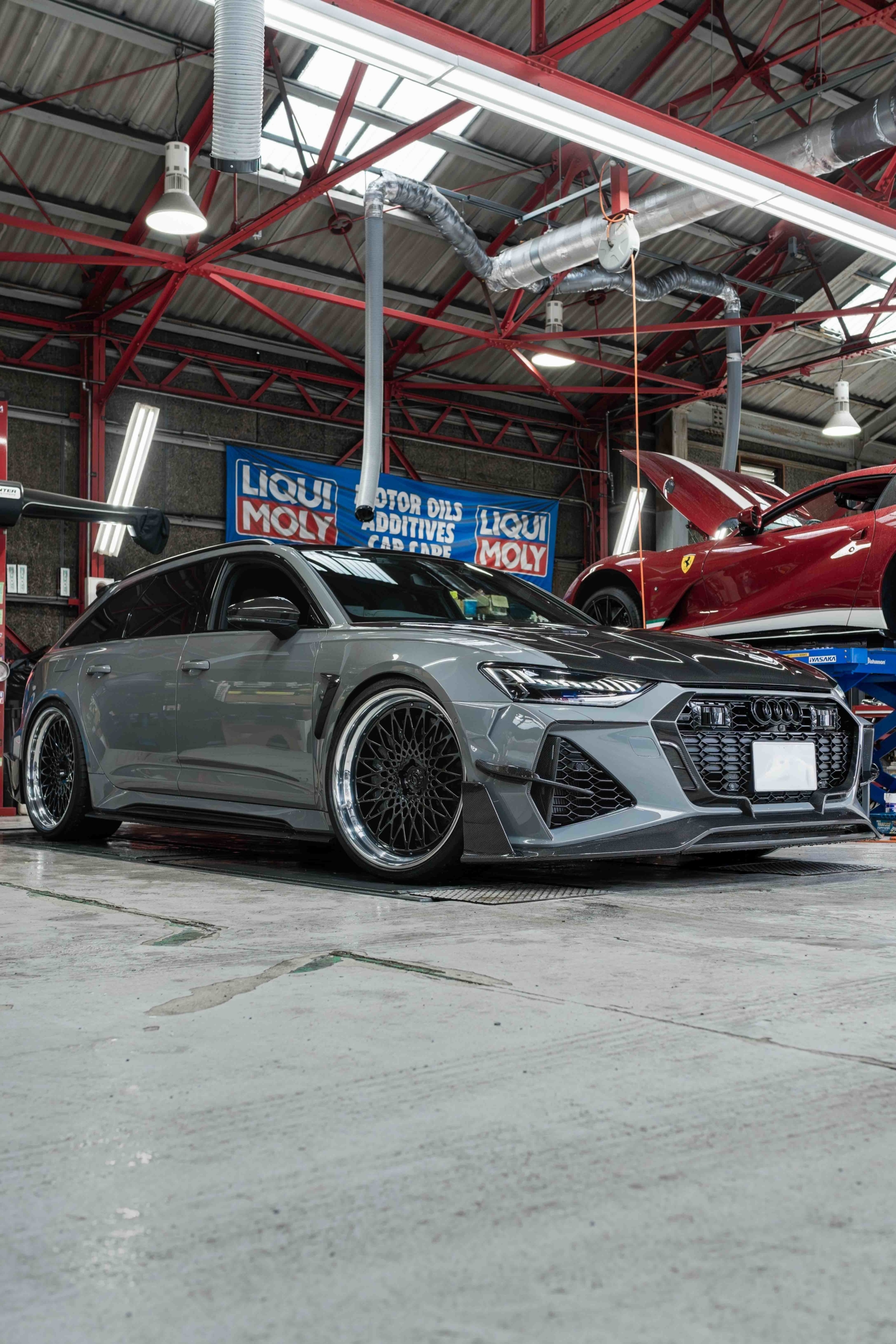 アウディ RS6 アバント AL13 ホイール　カスタム