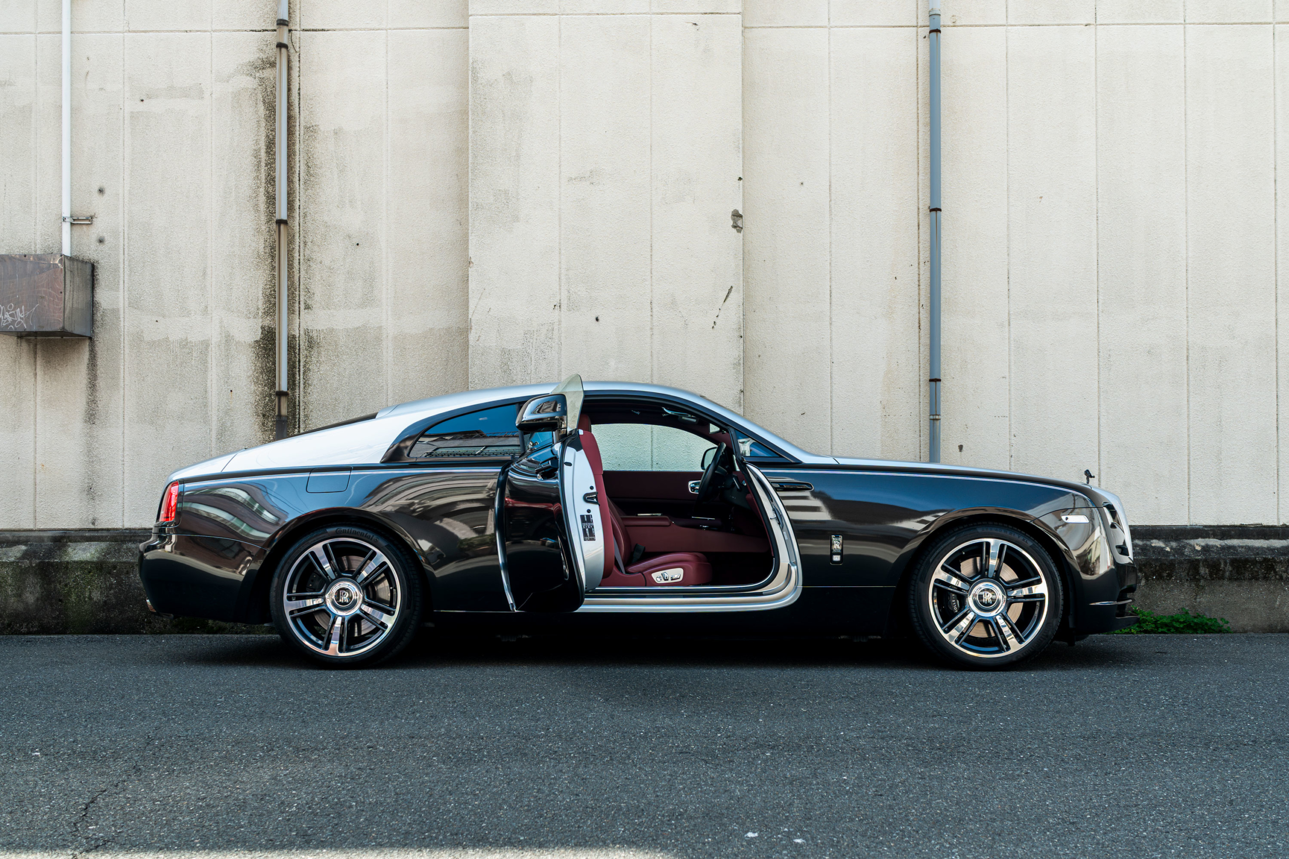 Rolls Royce inozetek