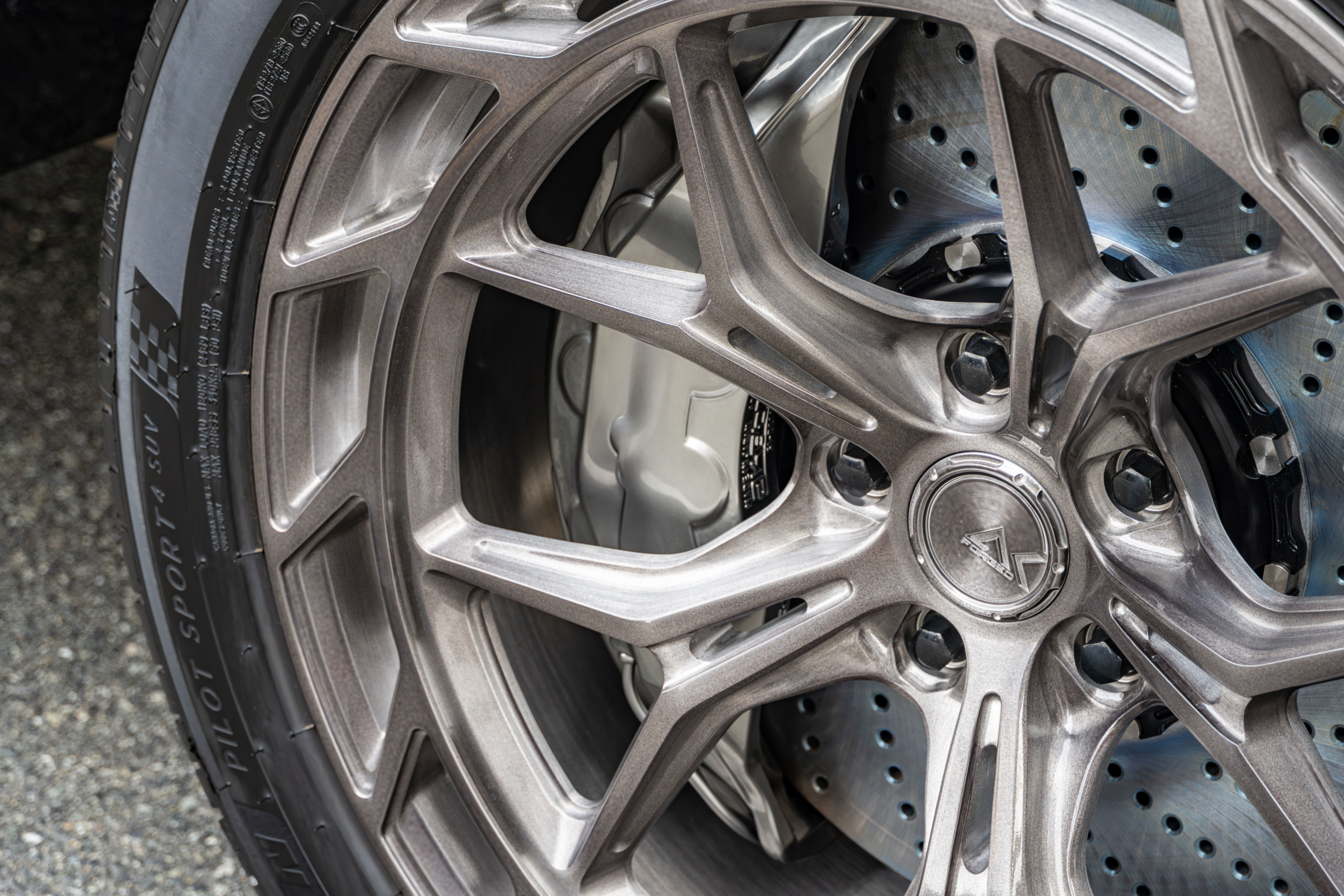 W463A G400d×AK Forged wheels・Akebonoブレーキキット・KW サスペンション・URBAN AUTOMOTIVE　ボンド大阪