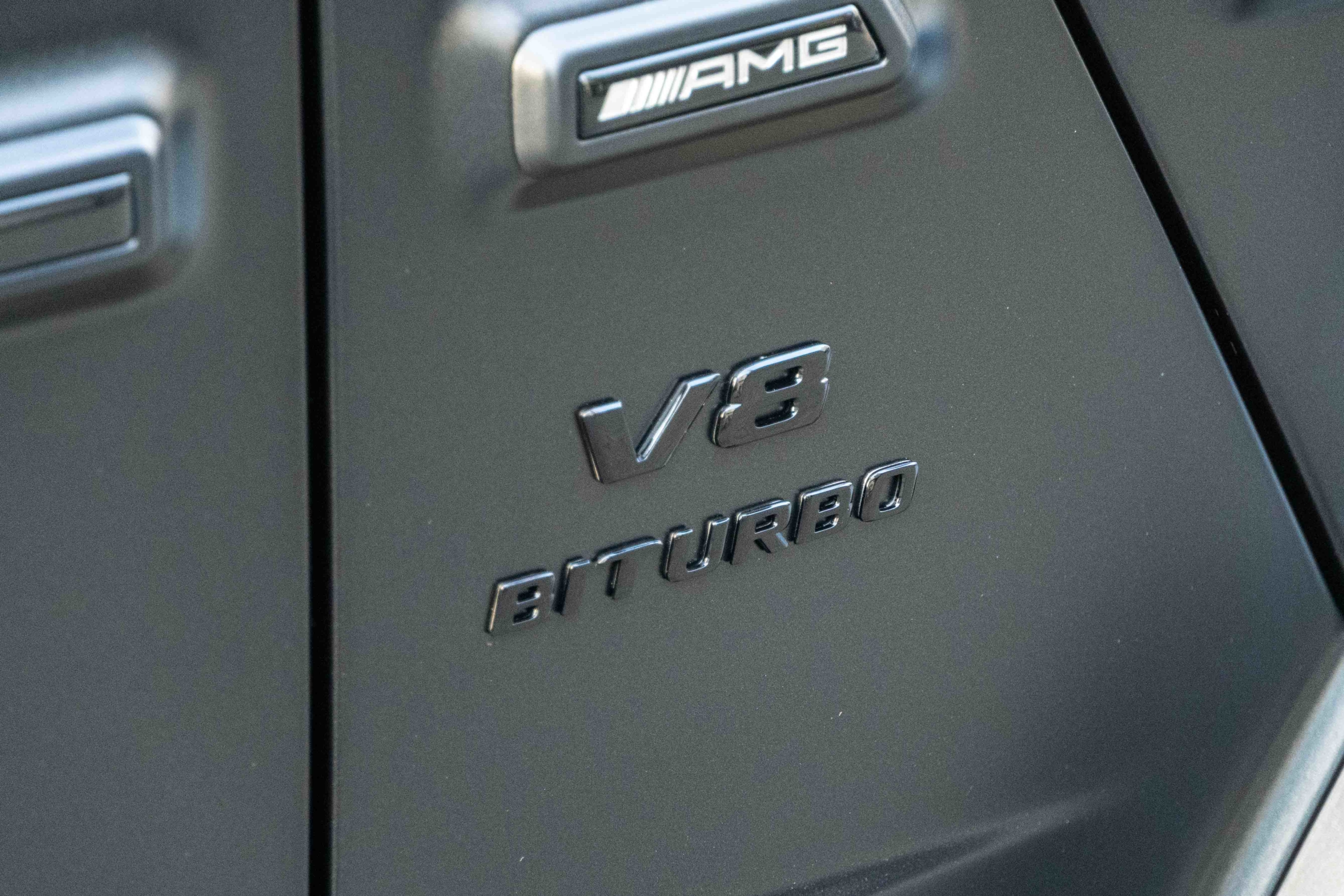 W465 G63 bond