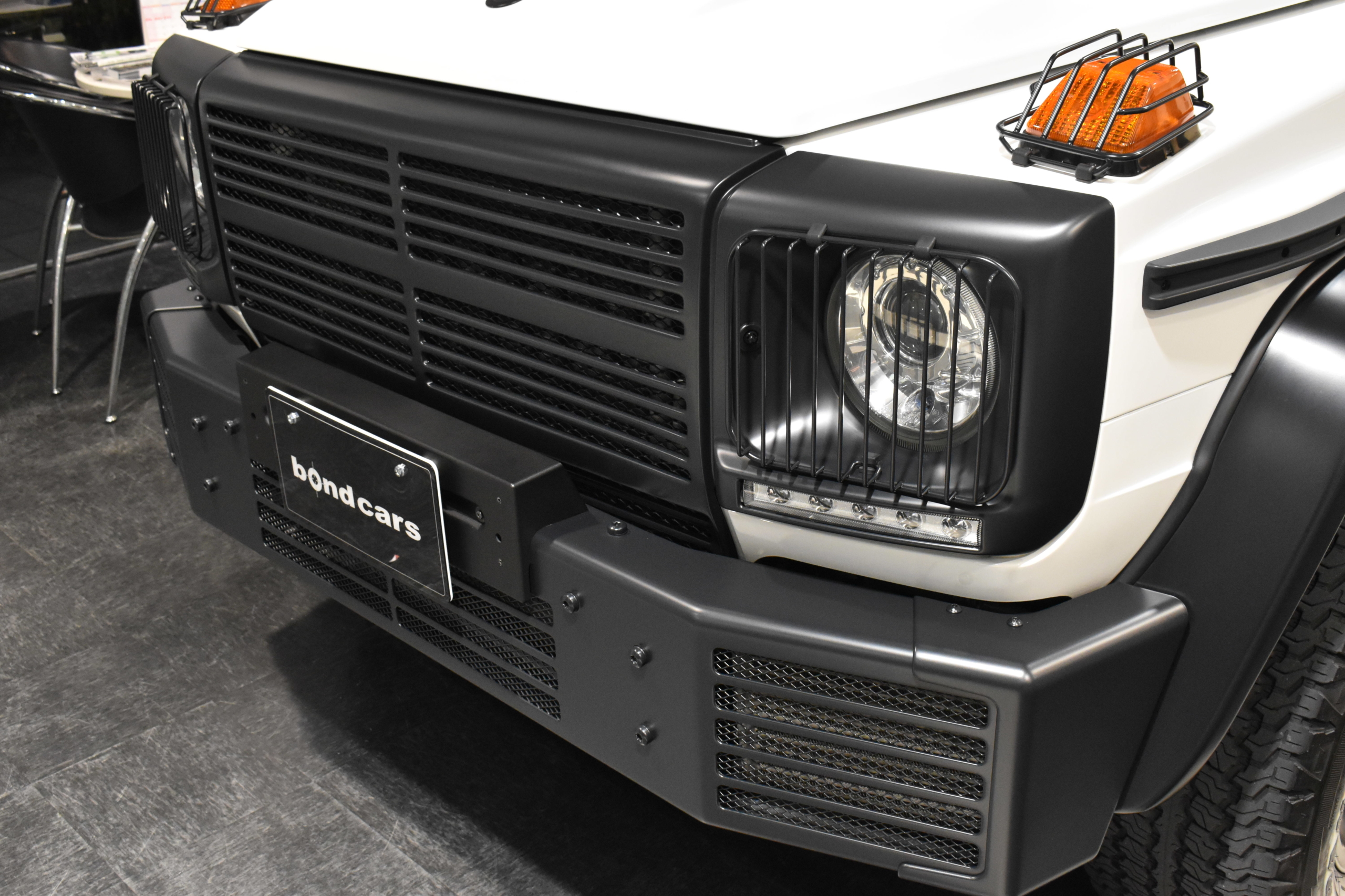 G350dプロフェッショナル 463台限定車 並行輸入車 スチールサイドステップ パナソニック9インチナビ クラッシックグリル ホイールスペーサー