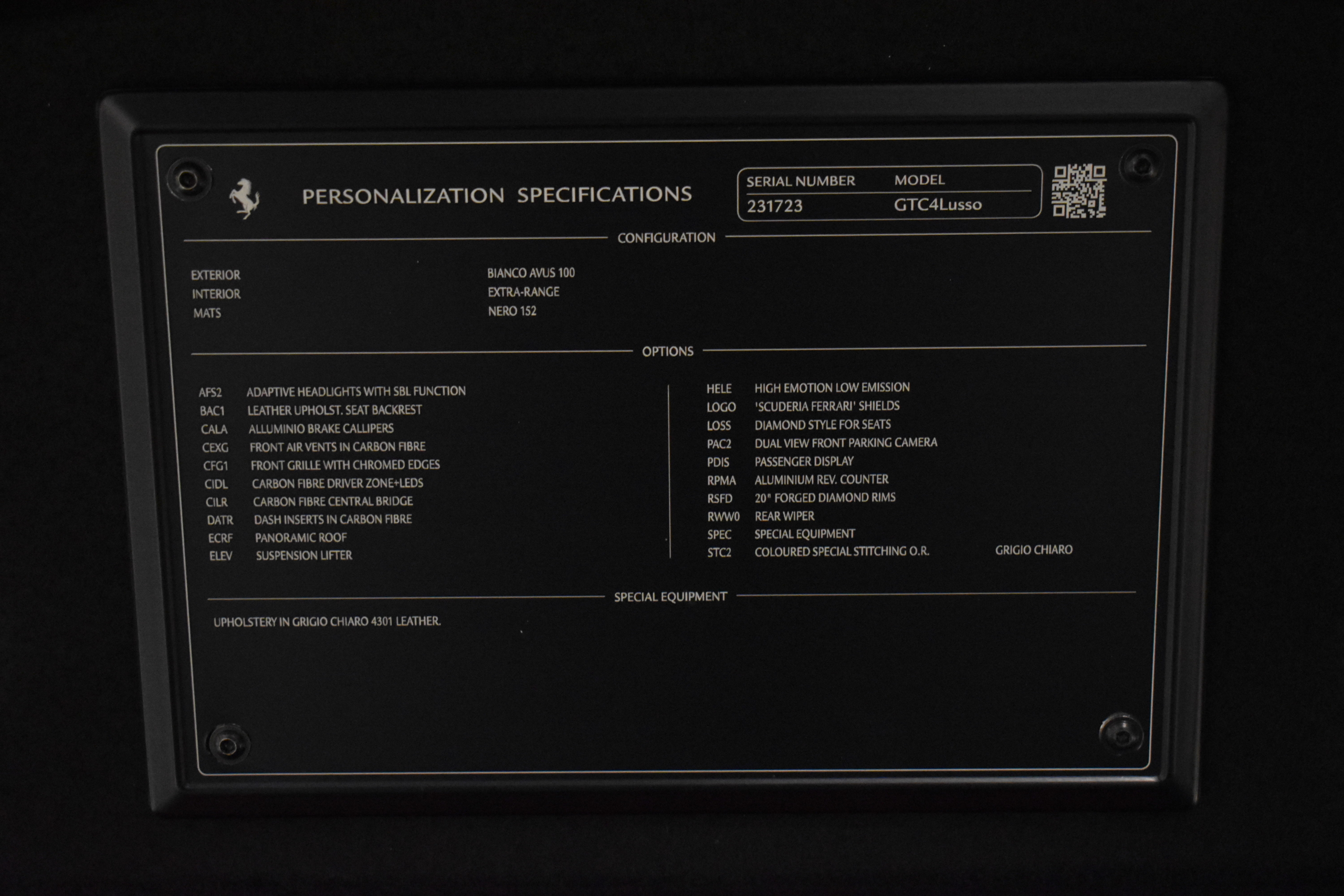 フェラーリ　GTC4Lusso　ルッソ　V12　４人乗り　ローダウン　カスタム　オプション多数　ボンドカーズ　ボンド大阪　新着入庫車両