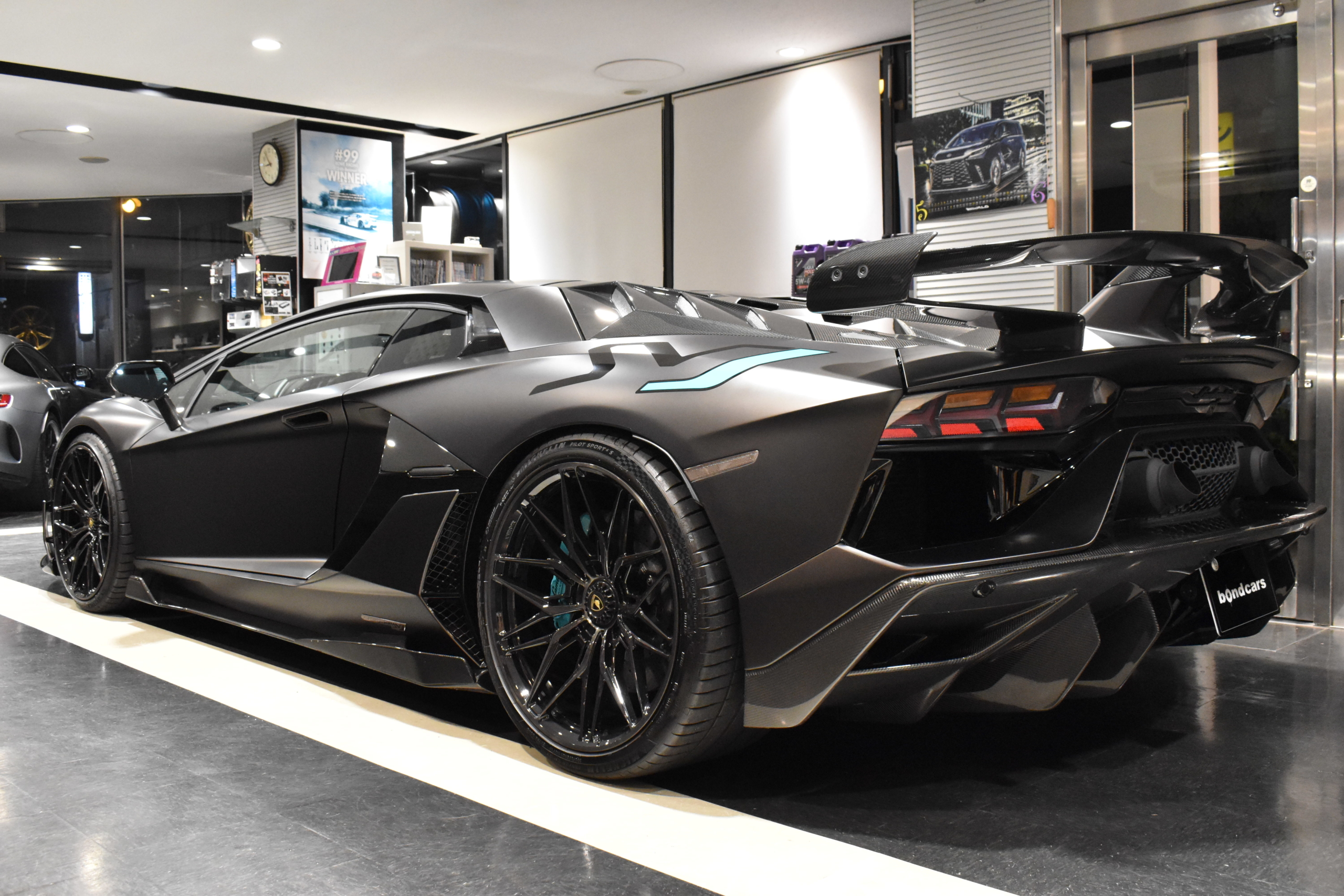 新着入庫車両 ランボルギーニ アヴェンタドール SVJ NOVITEC ANRKY ロベルタカップ ボンドカーズ ボンド大阪 ボンドグループ