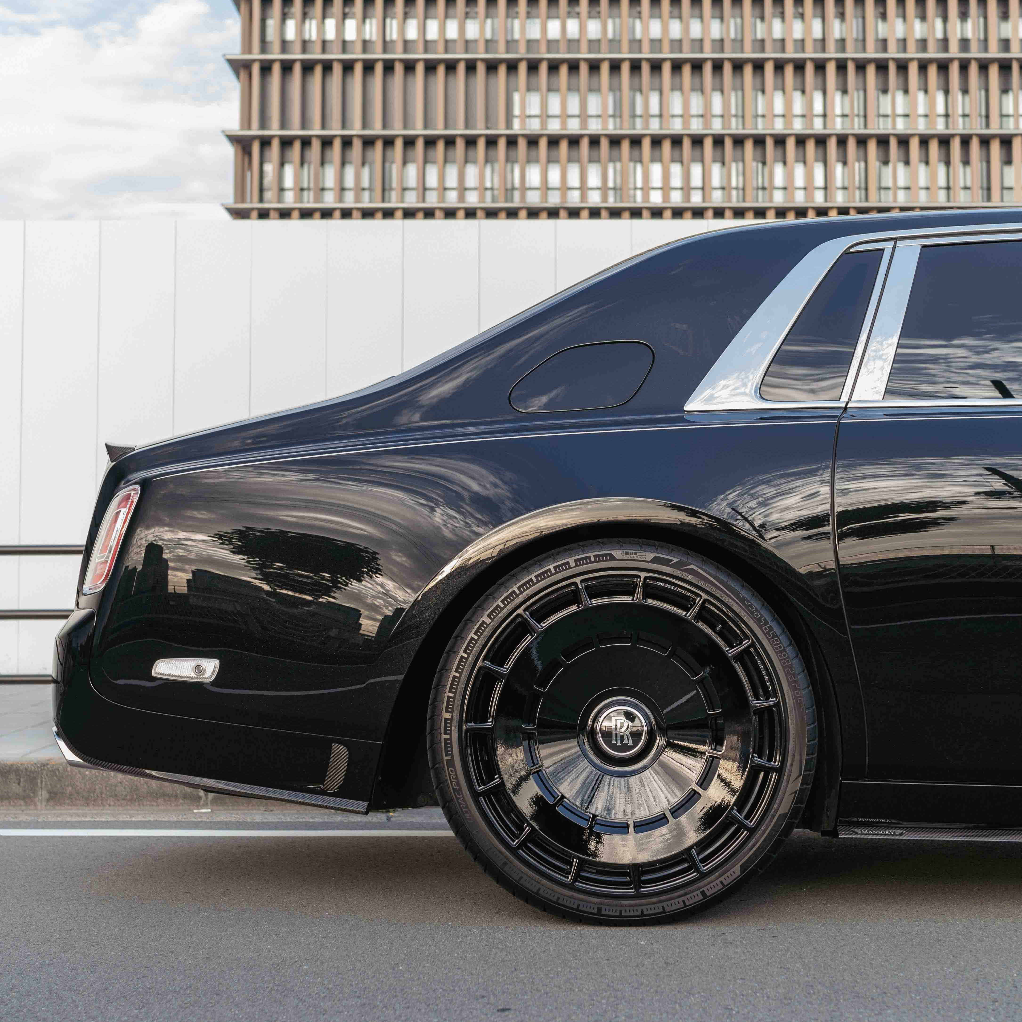 ロールスロイス　ファントム　MANSORY　VOSSEN　カスタム