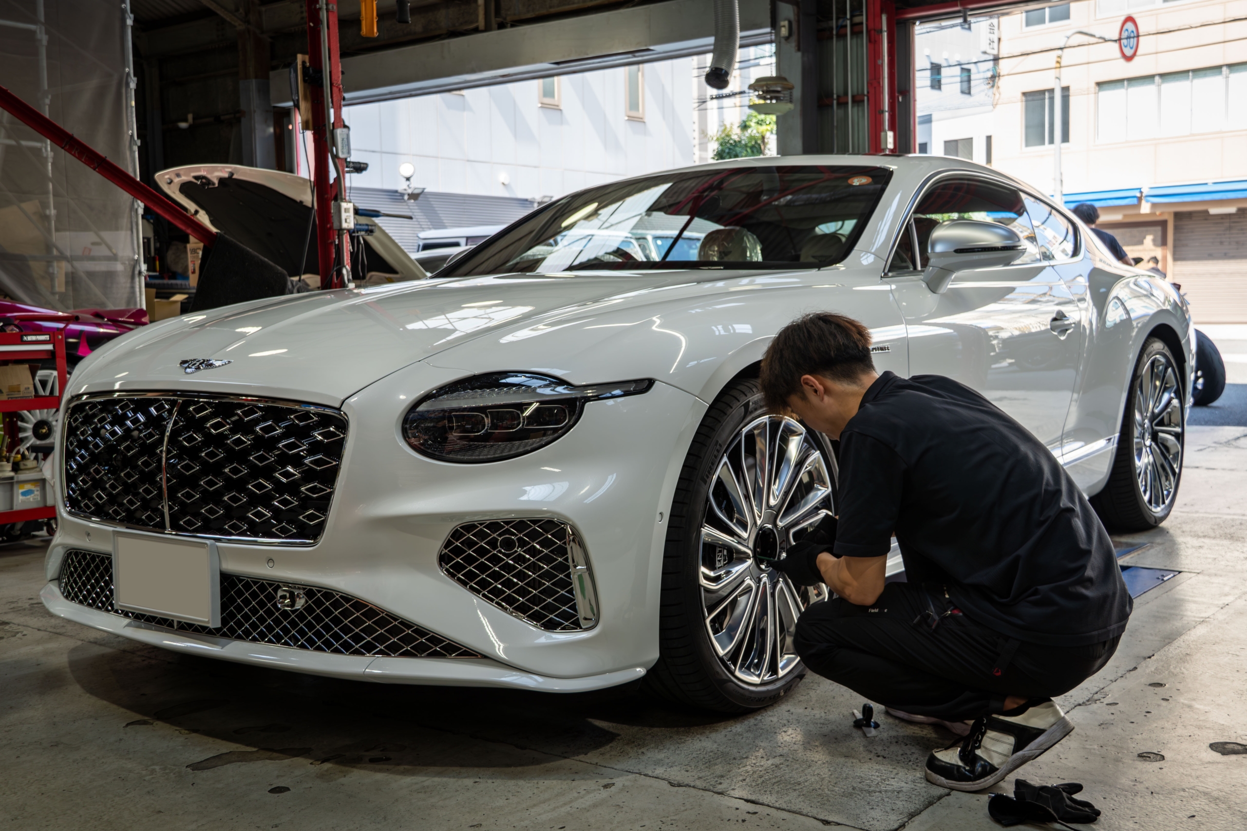 Bentley NEW Continental GT MULLINER×MANSORY ホイール! ボンド大阪
