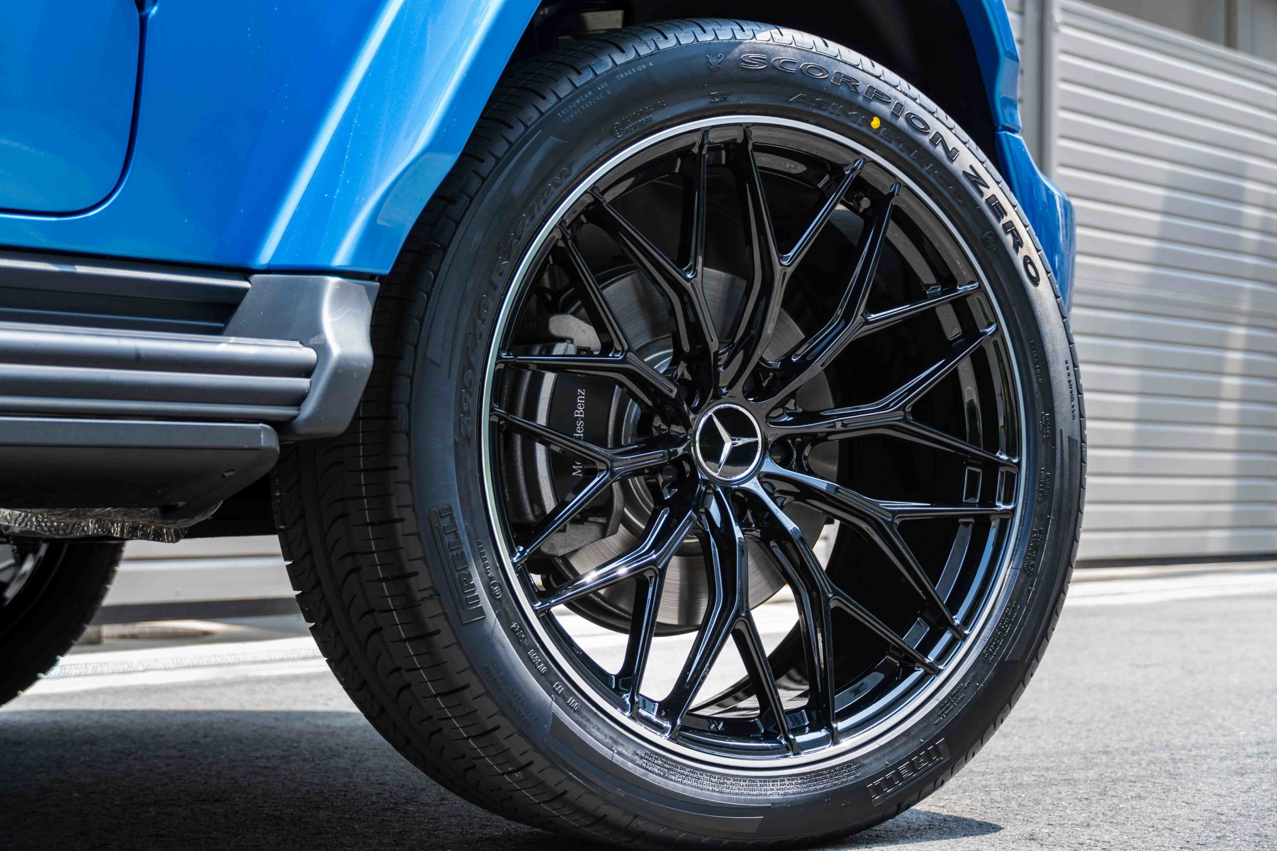 G450d AKforged 22インチ　ホイール交換