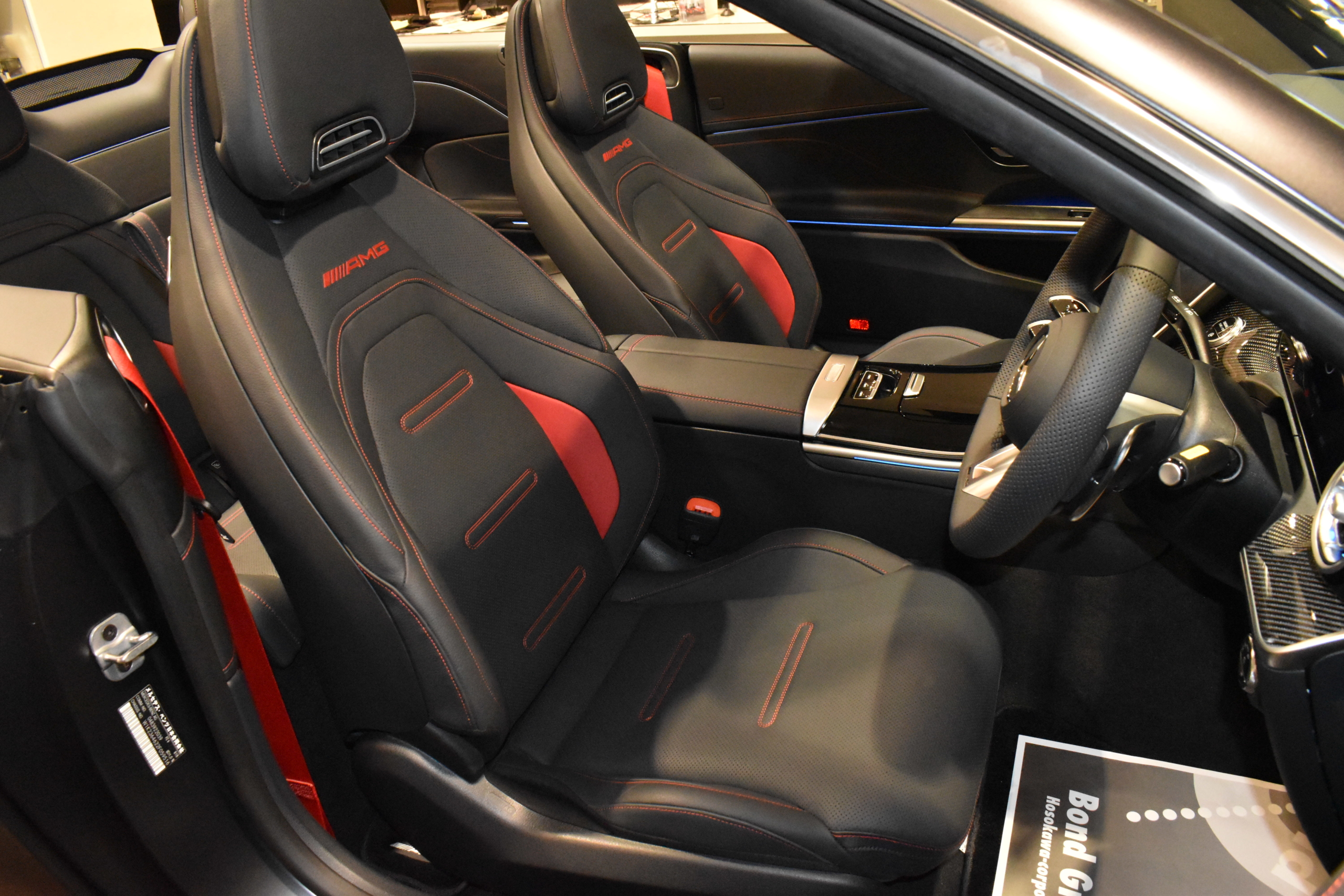 メルセデスベンツ　メルセデスAMG　CLE53　カブリオレ　オープンカー　新着入庫車両　ボンド大阪　ボンドカーズ