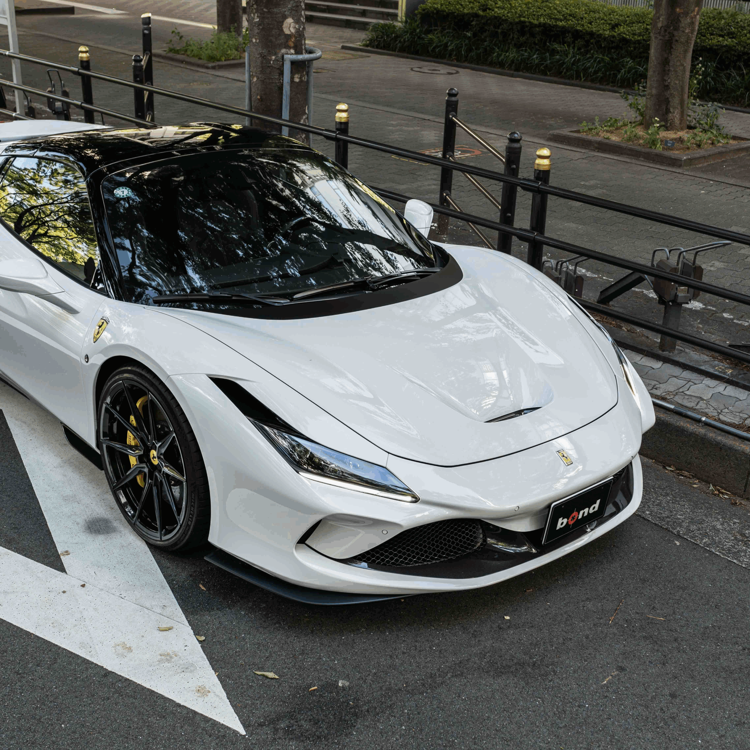 フェラーリF8 VOSSEN 鍛造ホイール ラッピング カスタム
