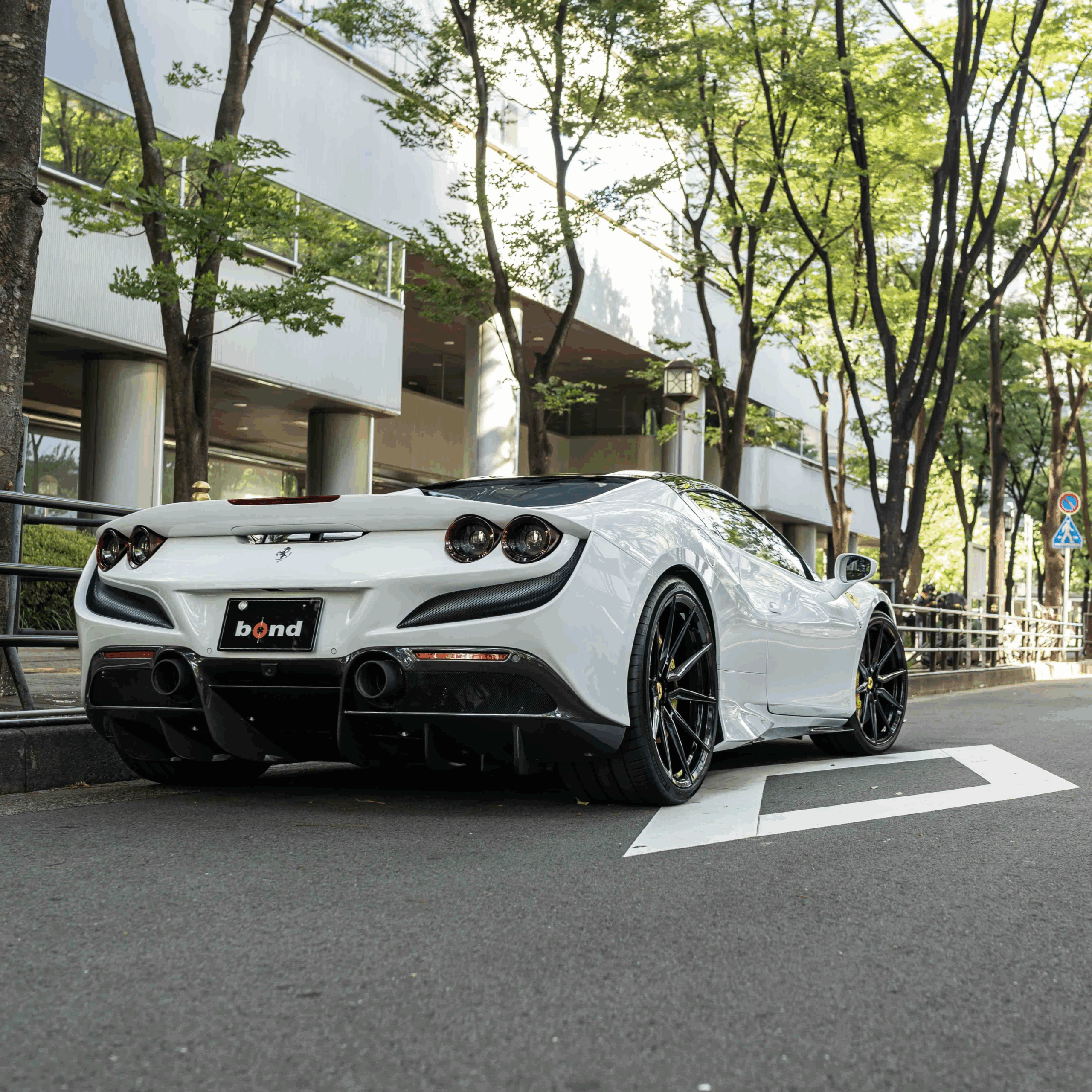 フェラーリF8 VOSSEN 鍛造ホイール ラッピング カスタム