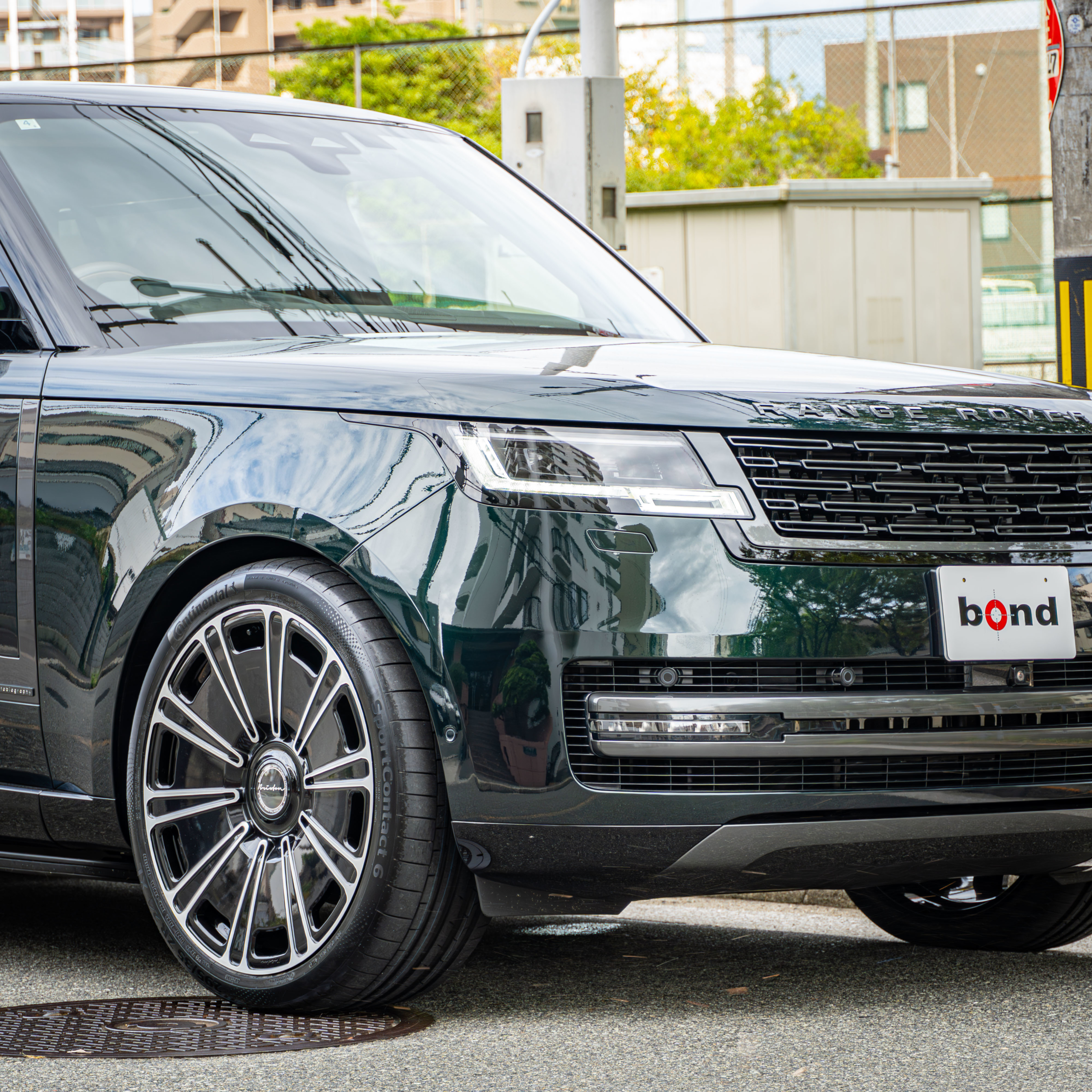 LAND ROVER RANGE ROVER AUTOBIOGRAPHY×Brixton Forged ボンド大阪