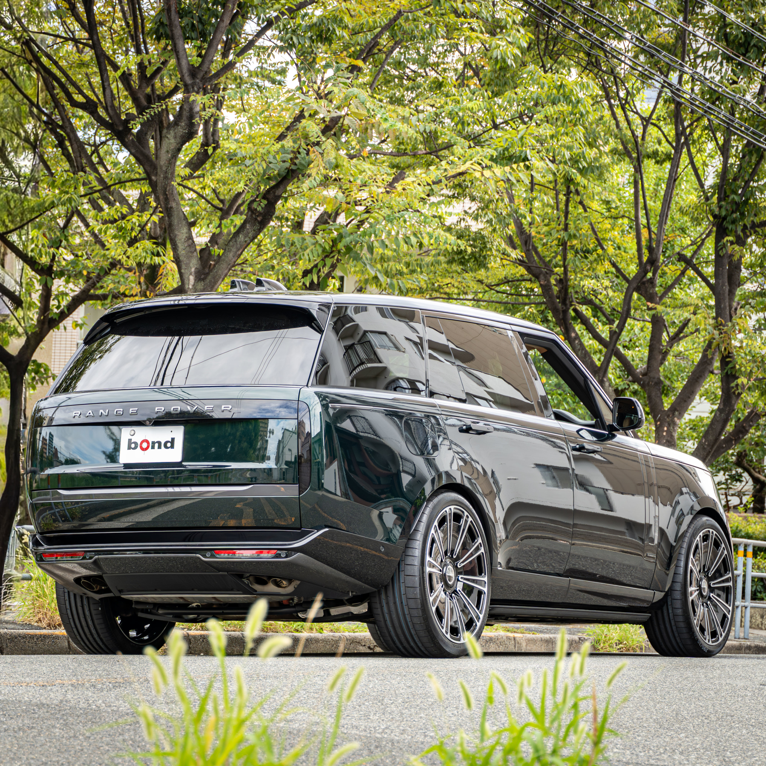 LAND ROVER RANGE ROVER AUTOBIOGRAPHY×Brixton Forged ボンド大阪