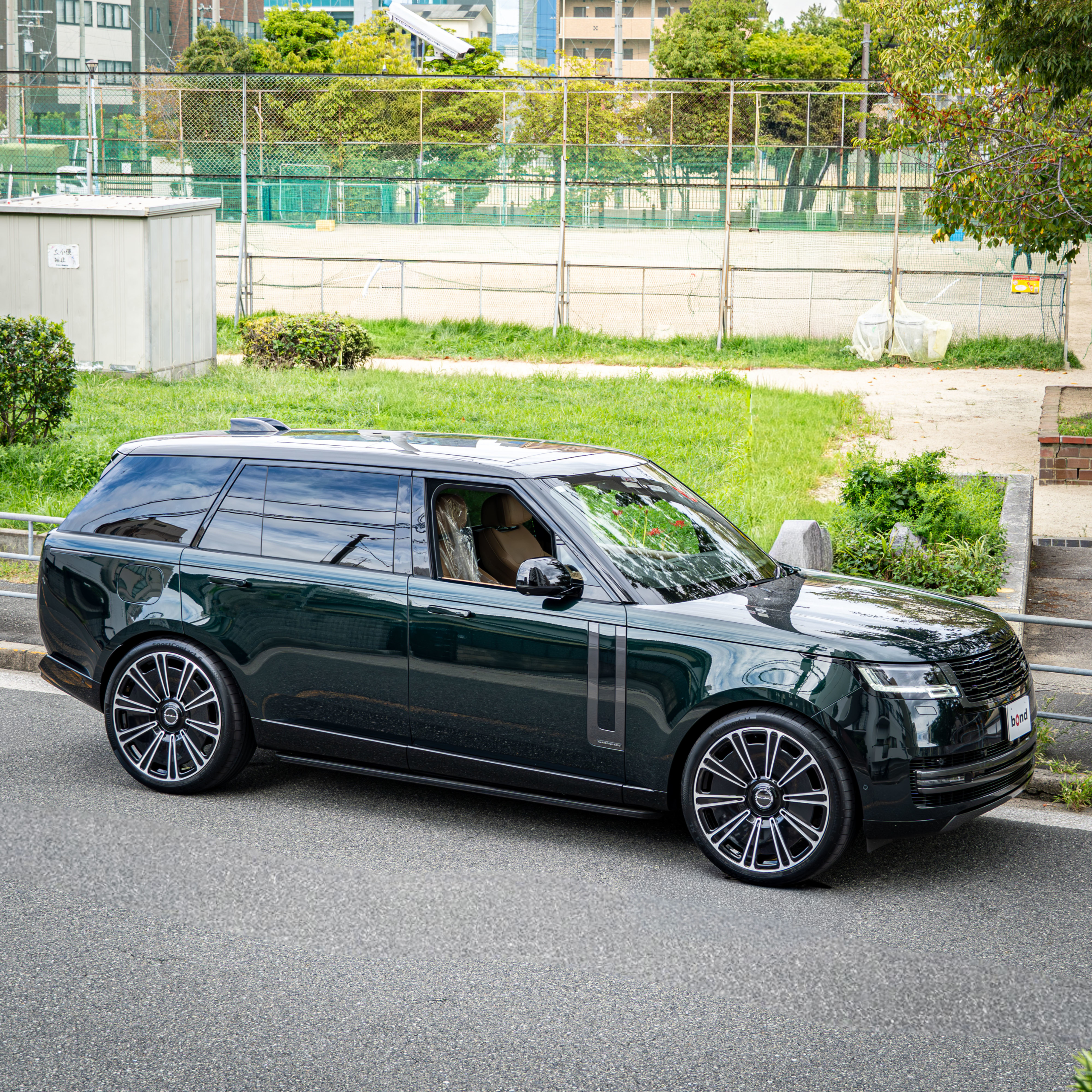 LAND ROVER RANGE ROVER AUTOBIOGRAPHY×Brixton Forged ボンド大阪