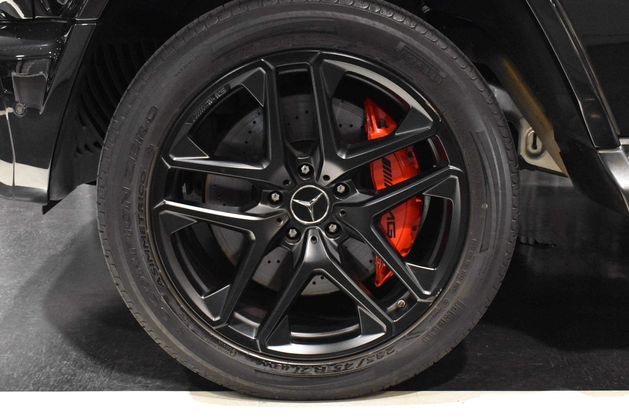 ディーラー車 ワンオーナー 左ハンドル 赤革シート G manufakturプログラムプラス オブシディアンブラック シートヒータープラス/ベンチレーション レーダー&ドラレコ