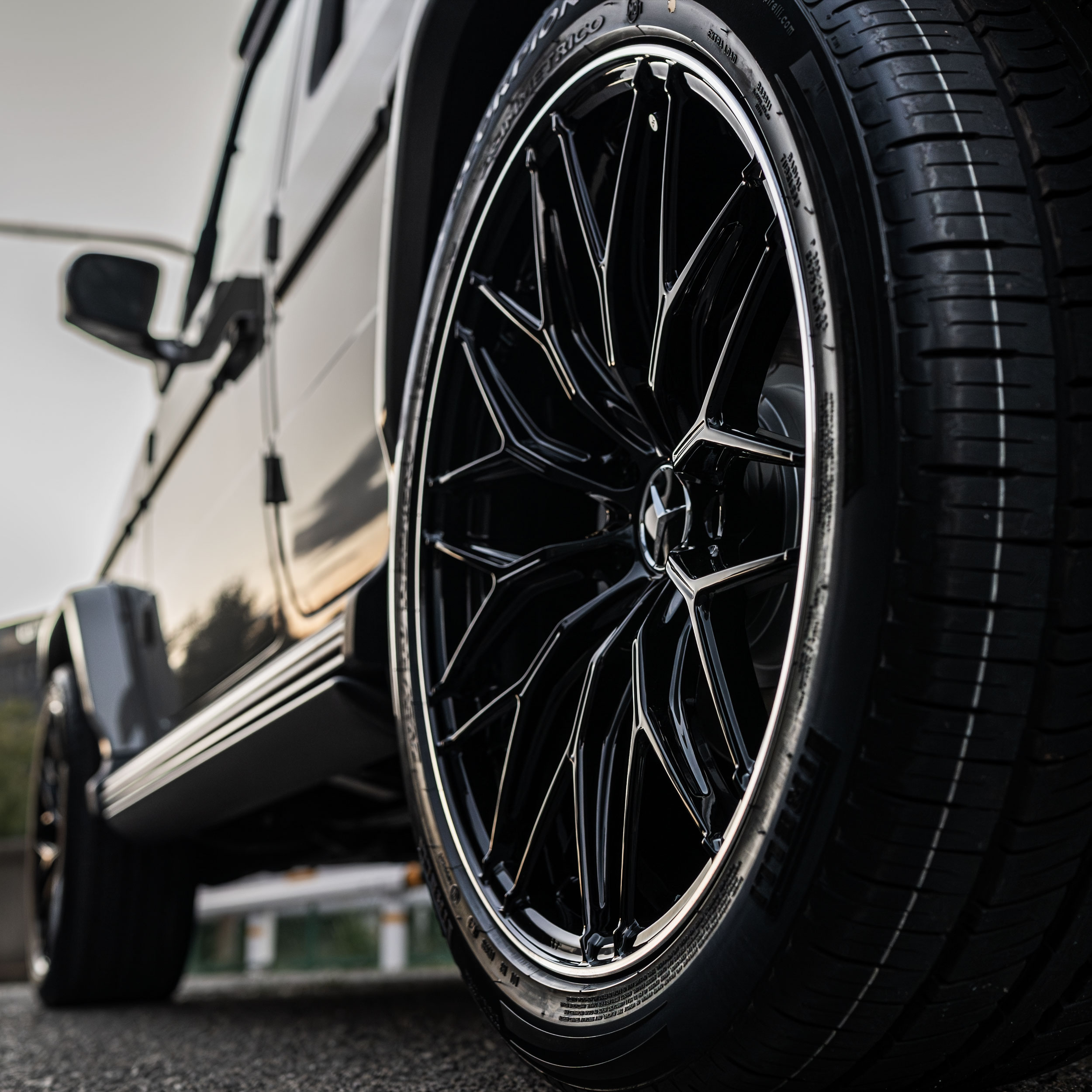G450d AKforged ホイール サイドステップ　カスタム