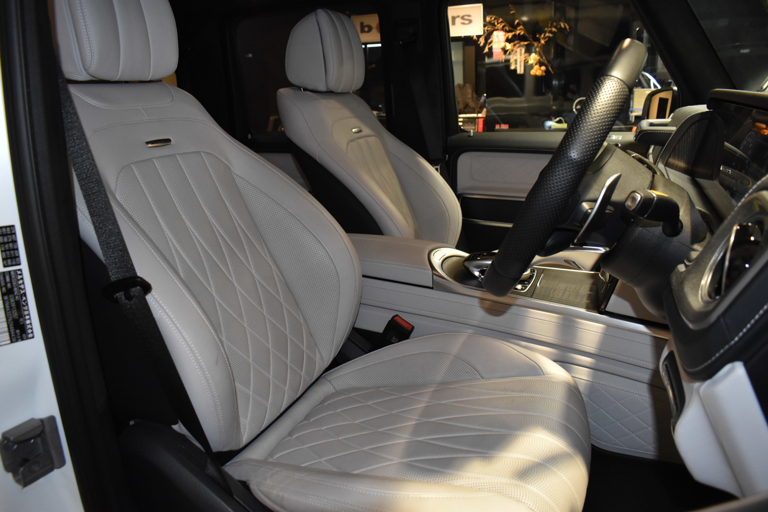 AMGG63 Edition Magno White ワンオーナー 120台限定車 専用エクステリア&インテリア AMGナイトパッケージ 白内装