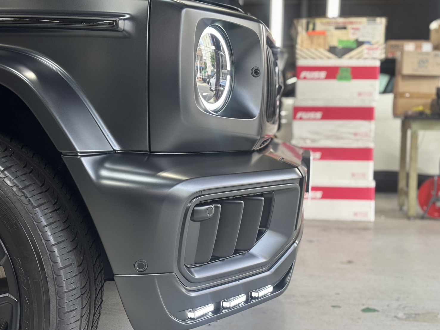 Mベンツ　AMG　G63　W463　W465バンパー　ブラバスリップ　カスタム　ボンドショップ　ボンド大阪　ボンドグループ　