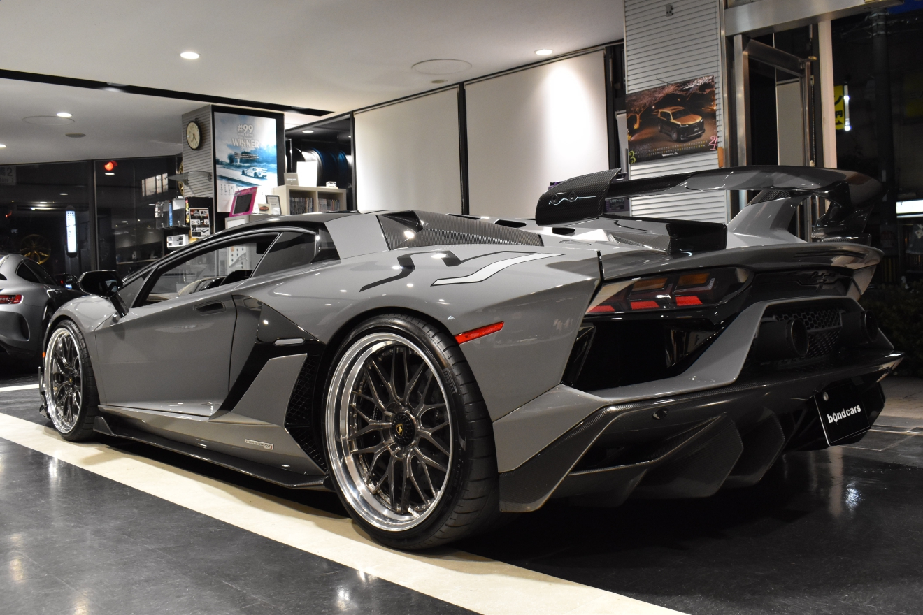 ランボルギーニ　アヴェンタドール　SVJ　世界限定車　V12　アドペルソナム　アナーキー　カスタム多数　ボンド大阪　ボンドカーズ　ボンドグループ