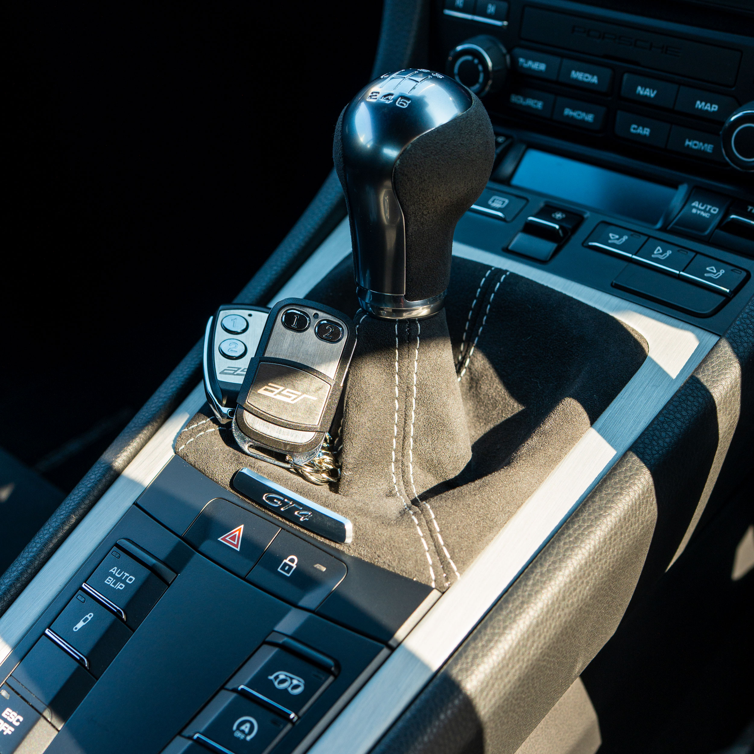 718 ケイマン GT4 RECARO マグネシウム鍛造　ホイール　カスタム