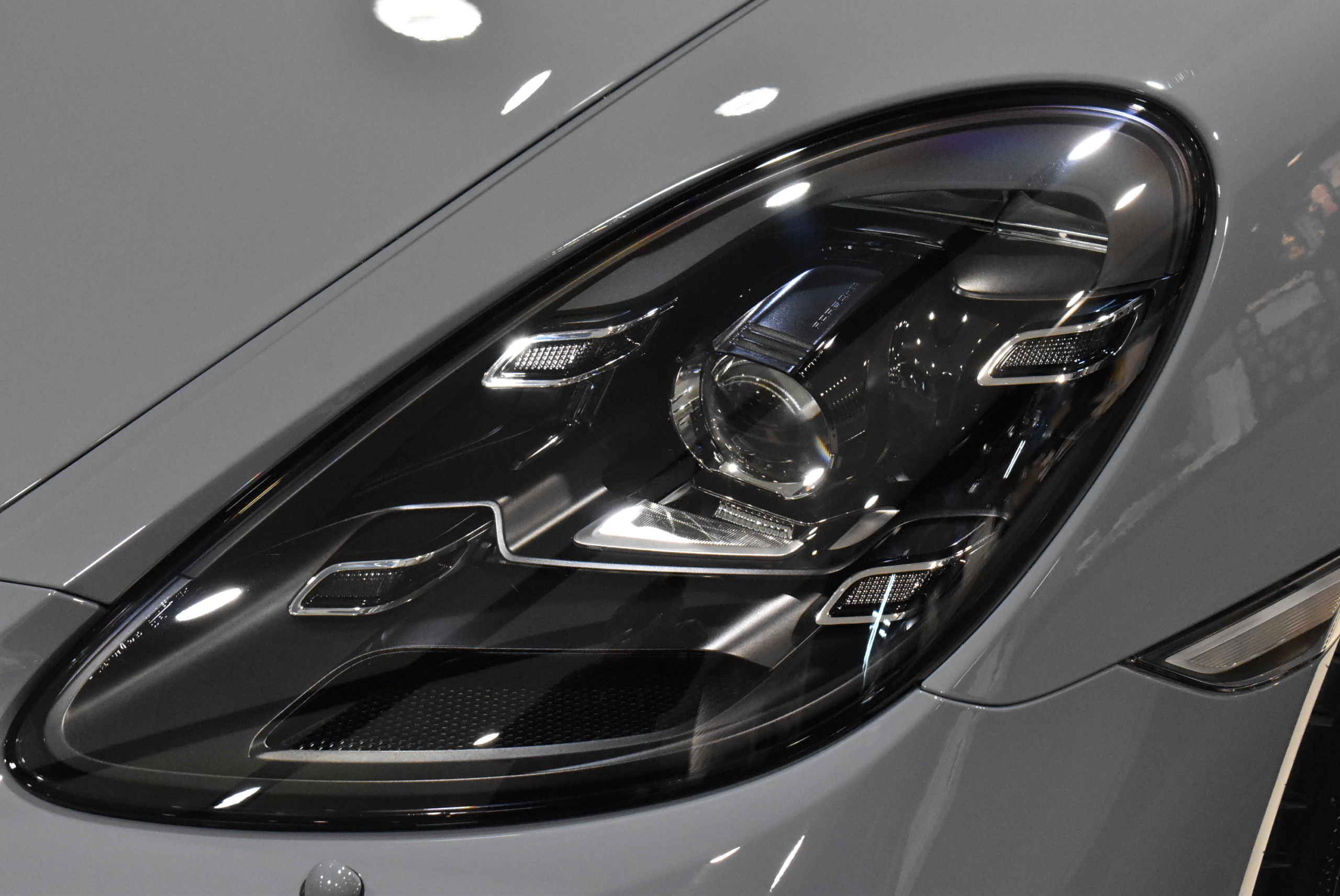 718 Boxster GTS4.0 アークティックグレー 右H スポクロ スポエグ ACC PDLS+LEDヘッドライト カーボンインテリアPKG Race-Tex インテリアレザーアイテム シートベンチレーション