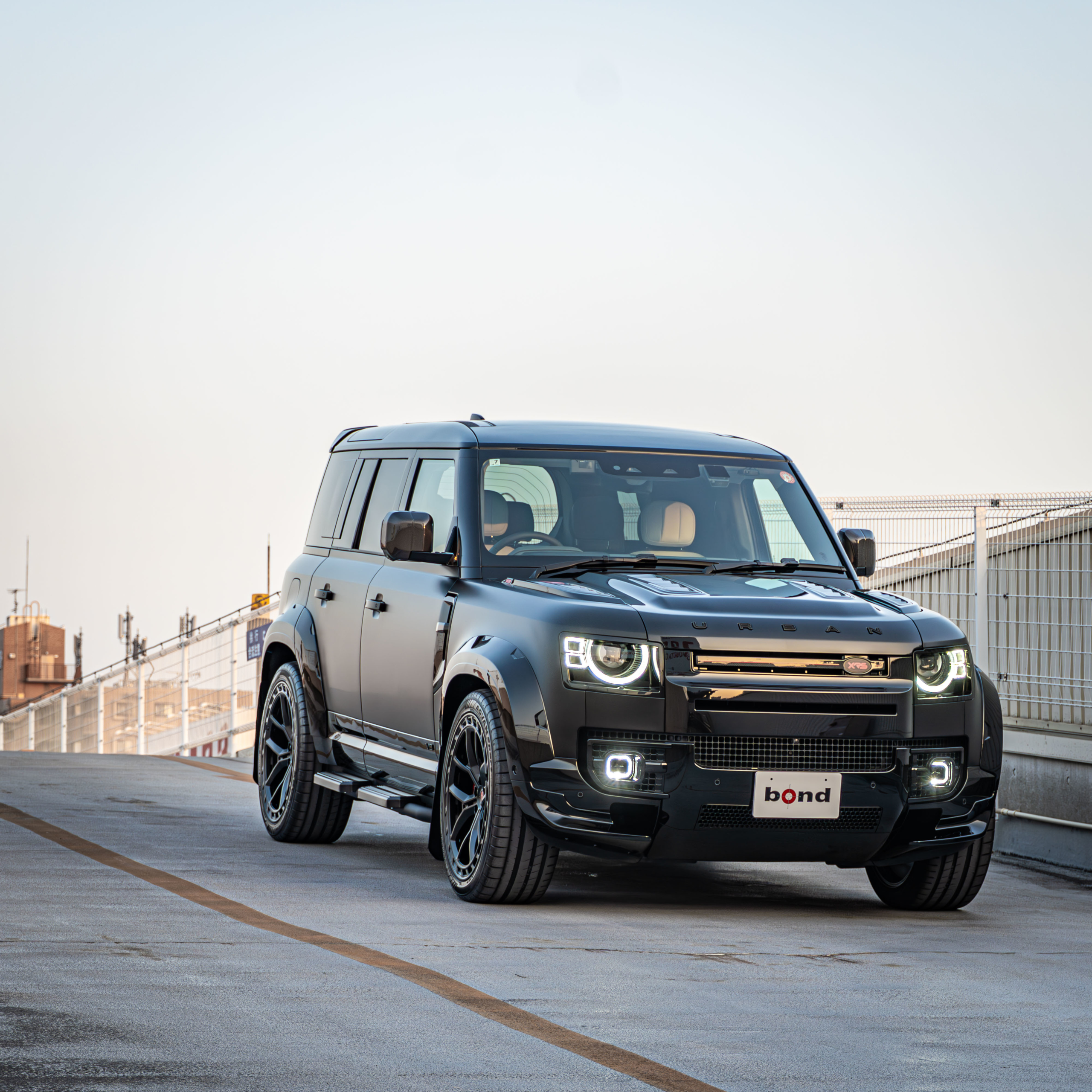 LAND ROVER DIFENDER110×URBAN AUTOMOTIVE XRS kit・INOZETEK PPF ボンド大阪