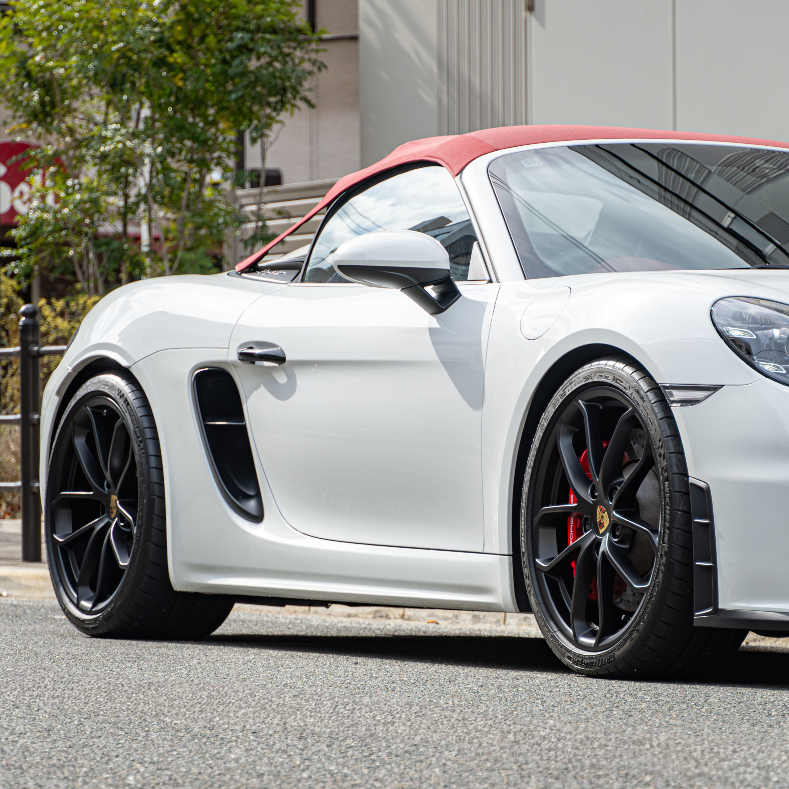 PORSCHE 718Spyder×ROBERUTA・ASR・ホイールペイント　ボンド大阪