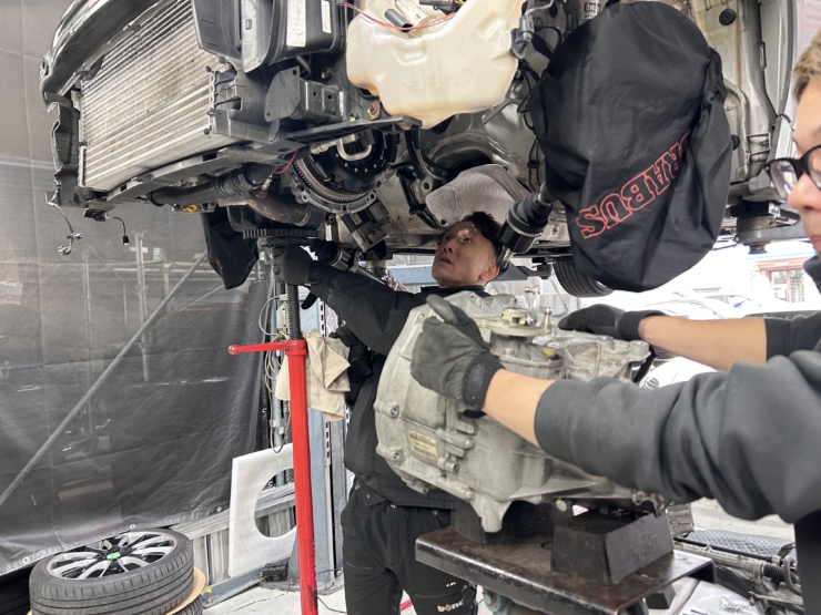 ミニ R56 R59 ARUGOS クラッチ交換 レリーズフォーク破損