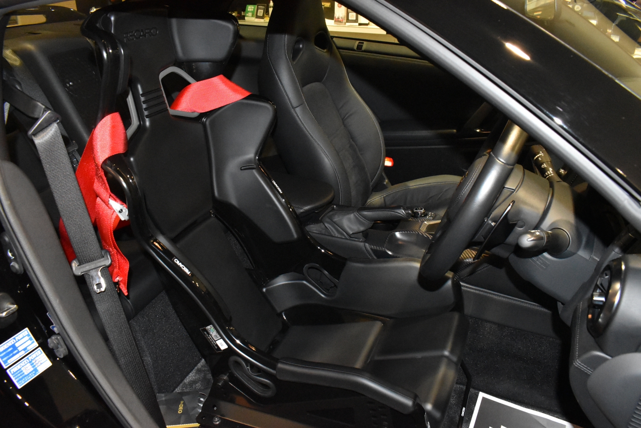 日産　GT-R　R35　カスタム車両　TOPSECRET　ADVANRACING　アラゴスタ車高調　新着入庫車両　bond大阪　ボンドカーズ　ボンドグループ