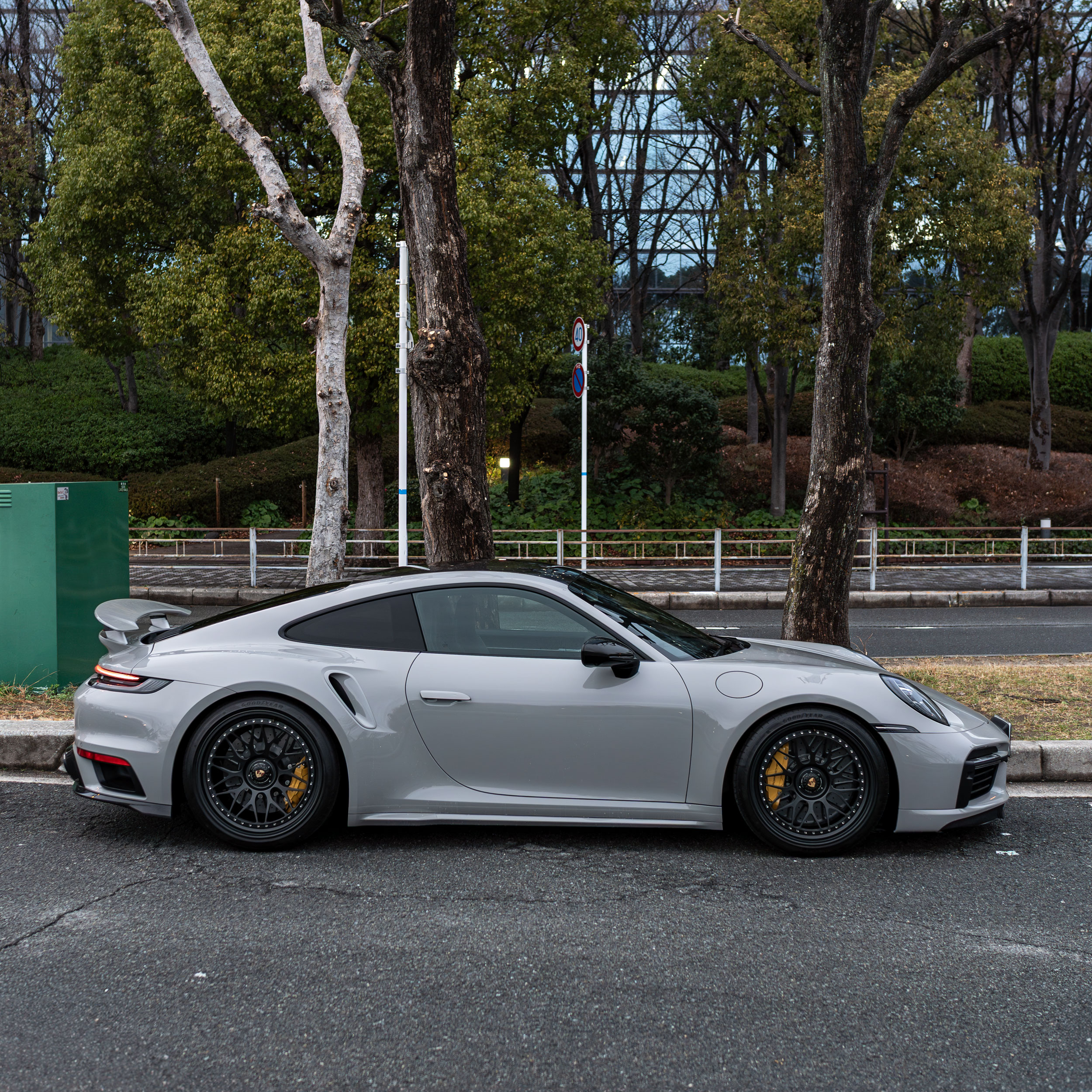 PORSCHE 992.1 TurboS HRE CL300 FMR KW-HAS