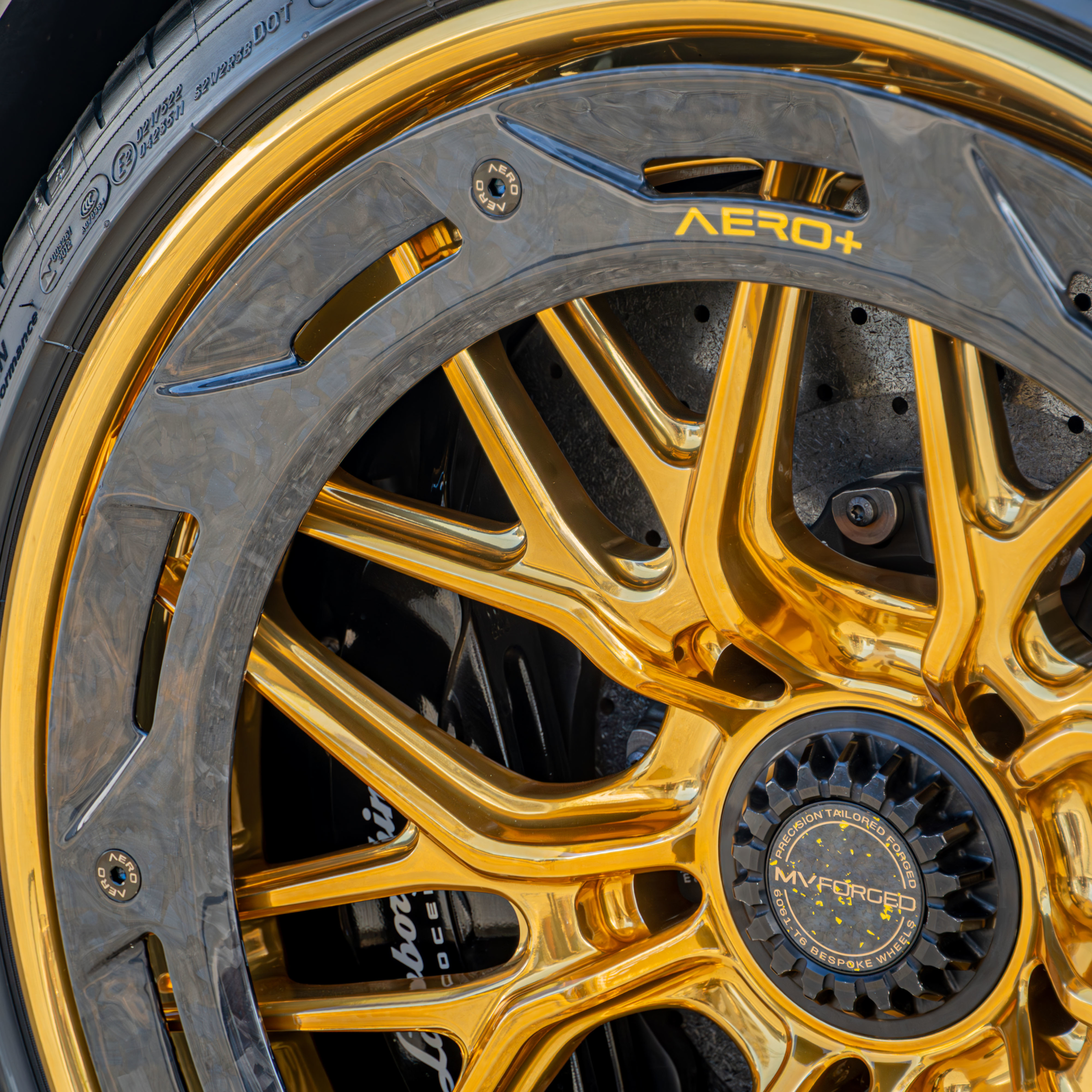 Lamborghini Aventador SVJ Roadster×MV Forged wheels AR-220R ボンド大阪