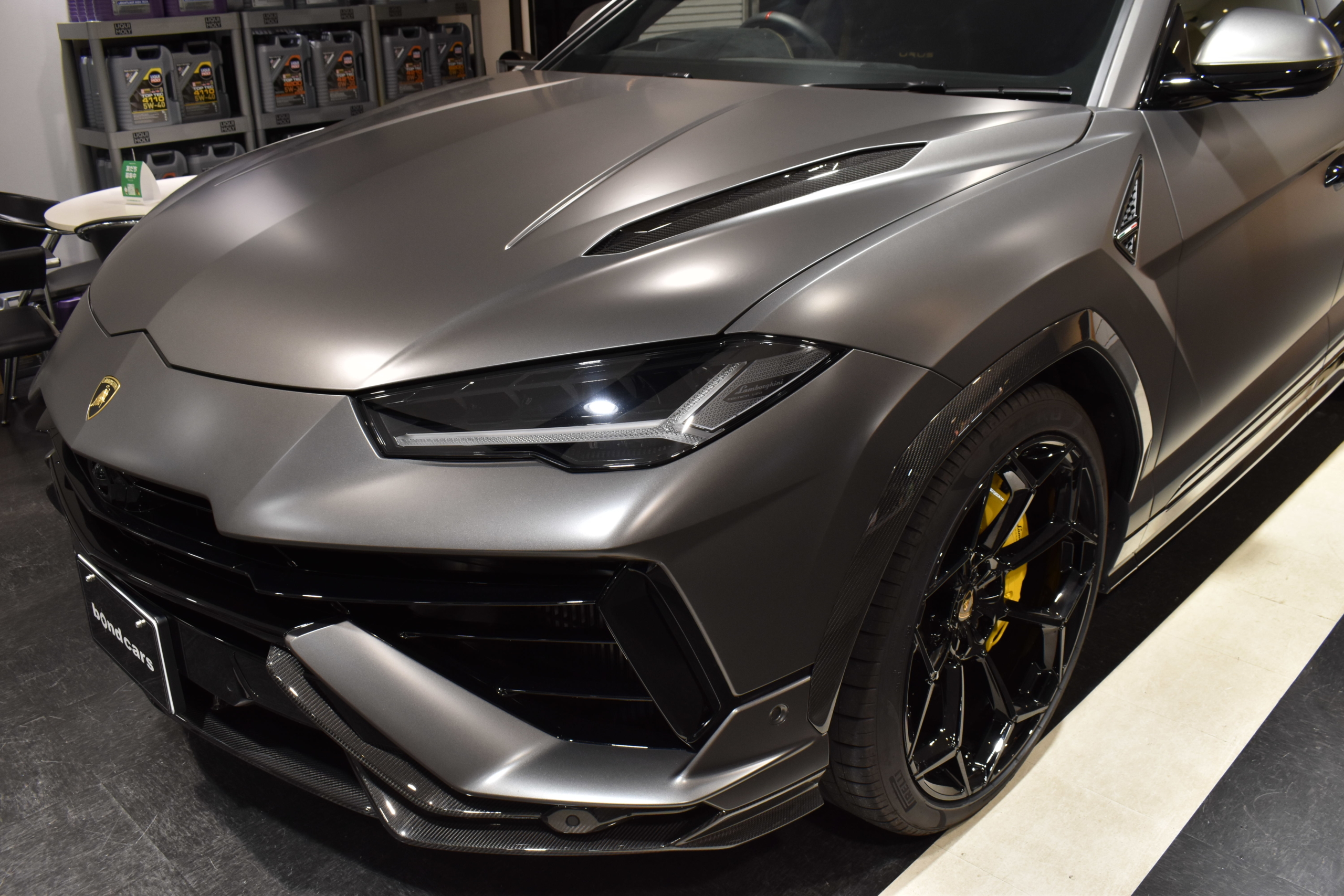ウルス ペルフォルマンテ ステルスプロテクション B&Oサウンドシステム パノラマルーフ シートベンチレーション ヘッドアップディスプレイ TVチューナー