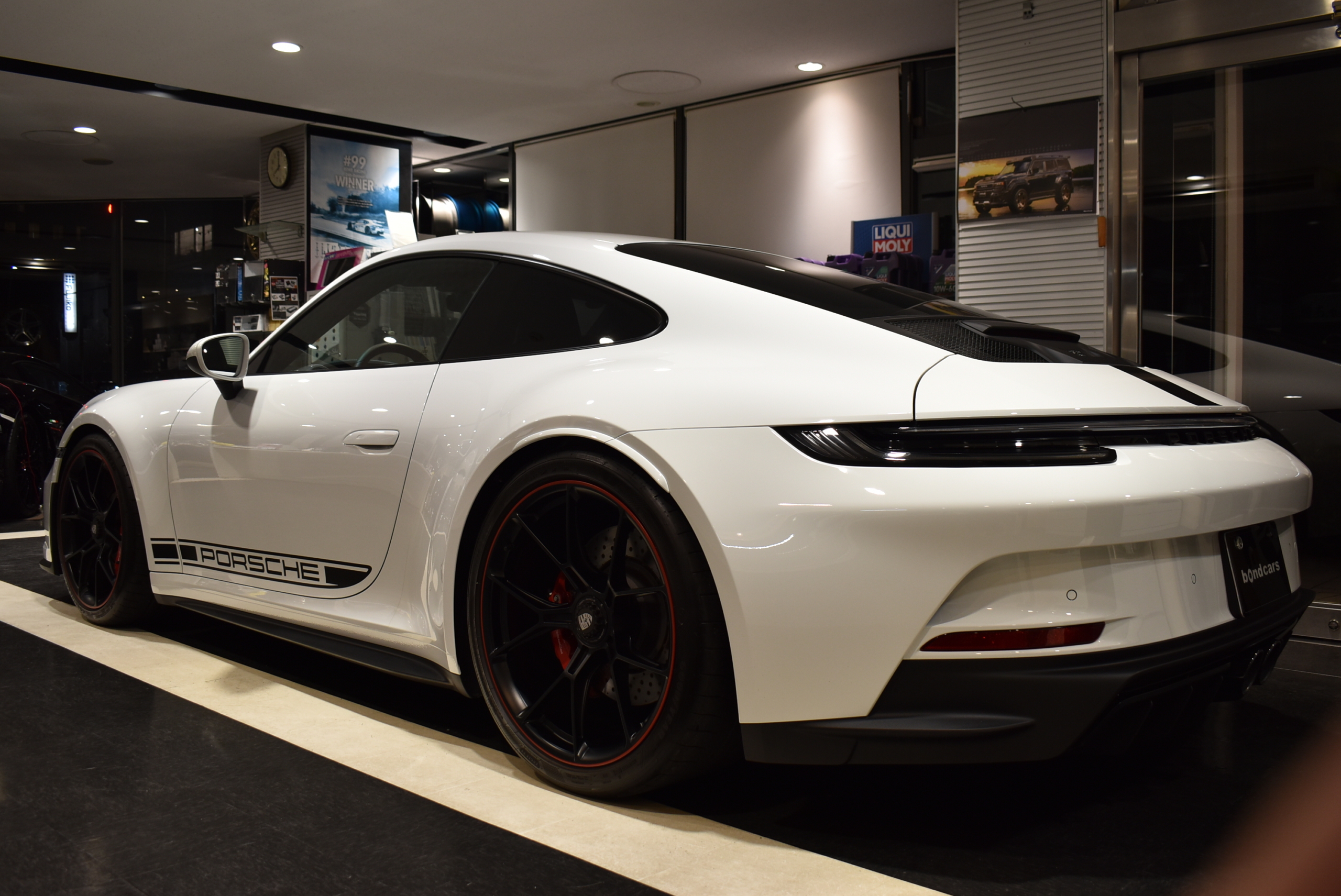 PORSCHE911 992.1 GT3 Touring PKG　 大阪店 レザーインテリア Fリフター マトリクスヘッドライト エクスクルーシブデザインテールライト BOSEサウンド ライトデザインパッケージ 左ハンドル プロテクションフィルム