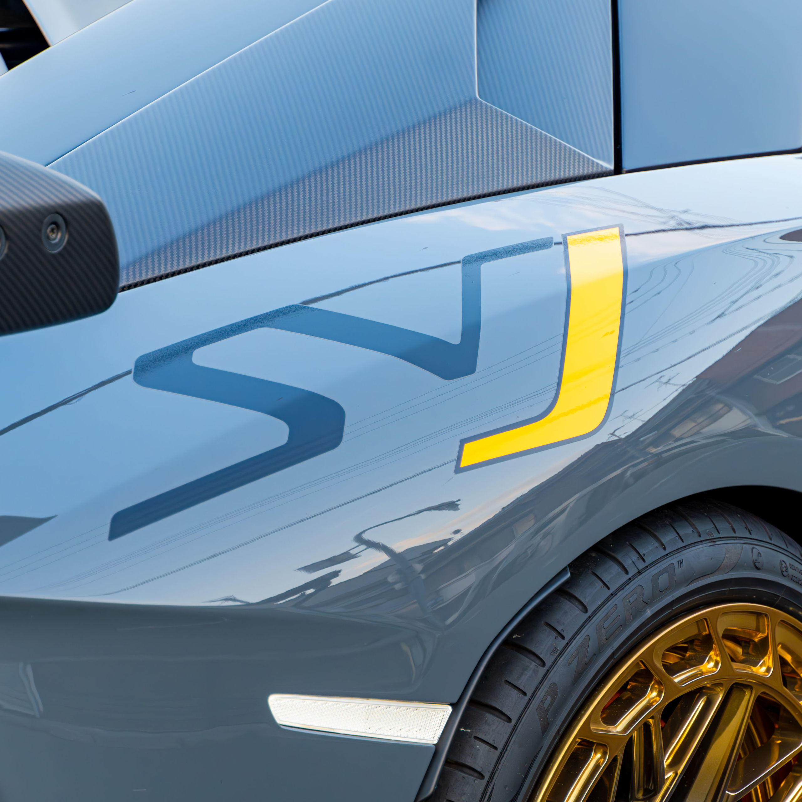 Lamborghini Aventador SVJ Roadster×BRADA Wheels×wrapping！！　ボンド大阪