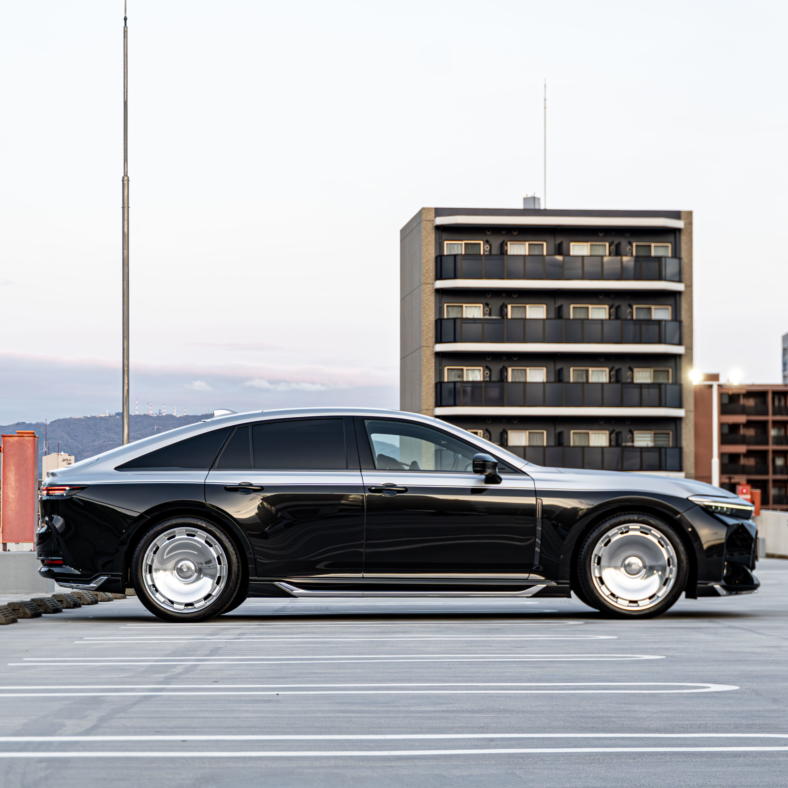 TOYOTA Crown sedan×BC Forged ホイール！！